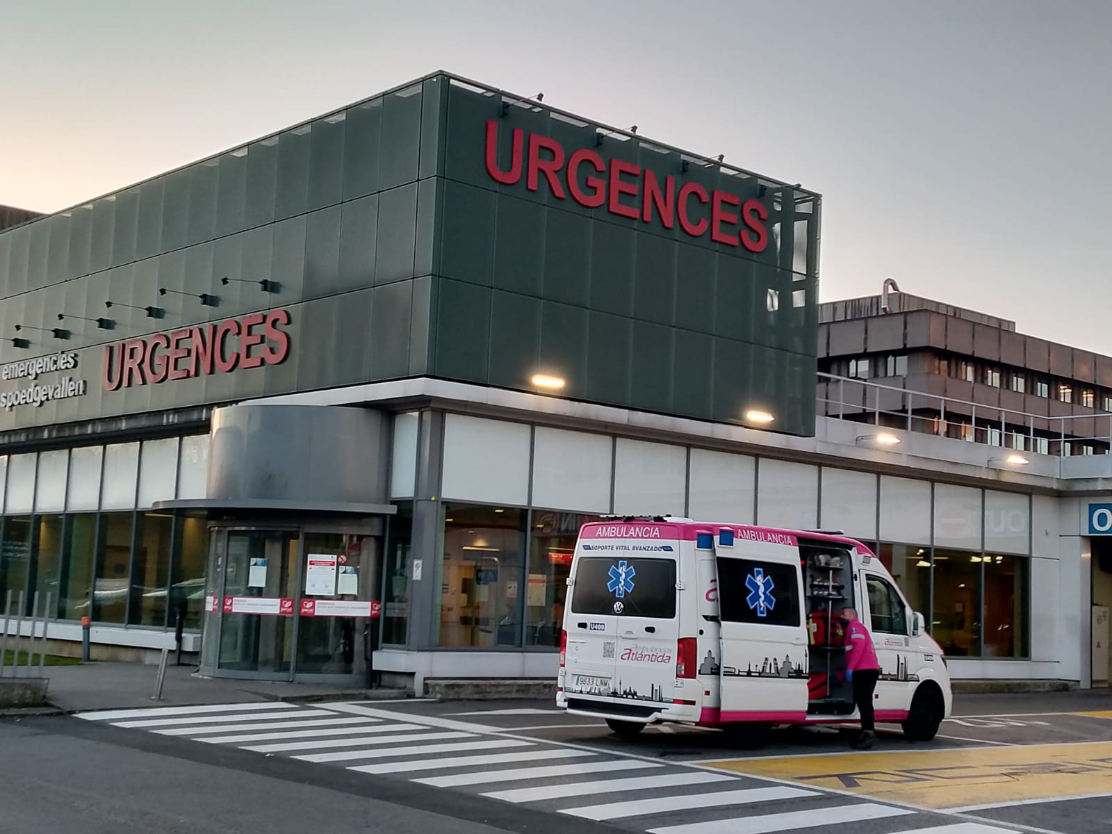 SVA en CLINIQUE UNIVERSITAIRE SAINT LUC - BRUSELAS (BÉLGICA) Repatriación de paciente hasta hospital en MADRID SVA en CLINIQUE UNIVERSITAIRE SAINT LUC - BRUSELAS (BÉLGICA) Repatriación de paciente hasta hospital en MADRID