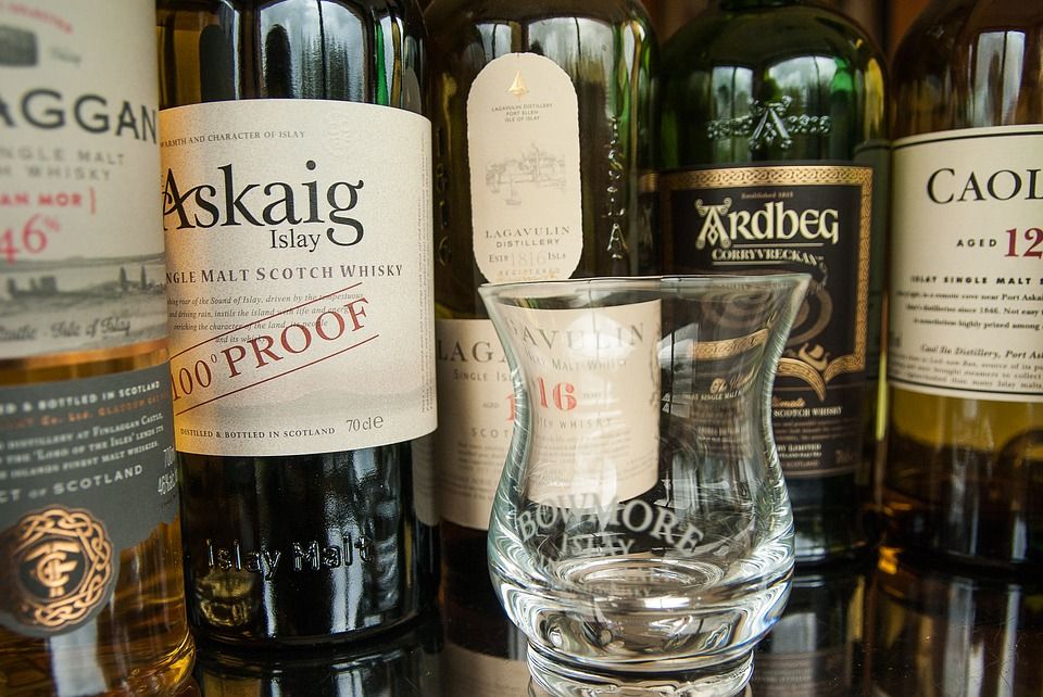 Whisky: Eventos y menús de Calypso Cocktail & Grill Whisky: Eventos y menús de Calypso Cocktail & Grill
