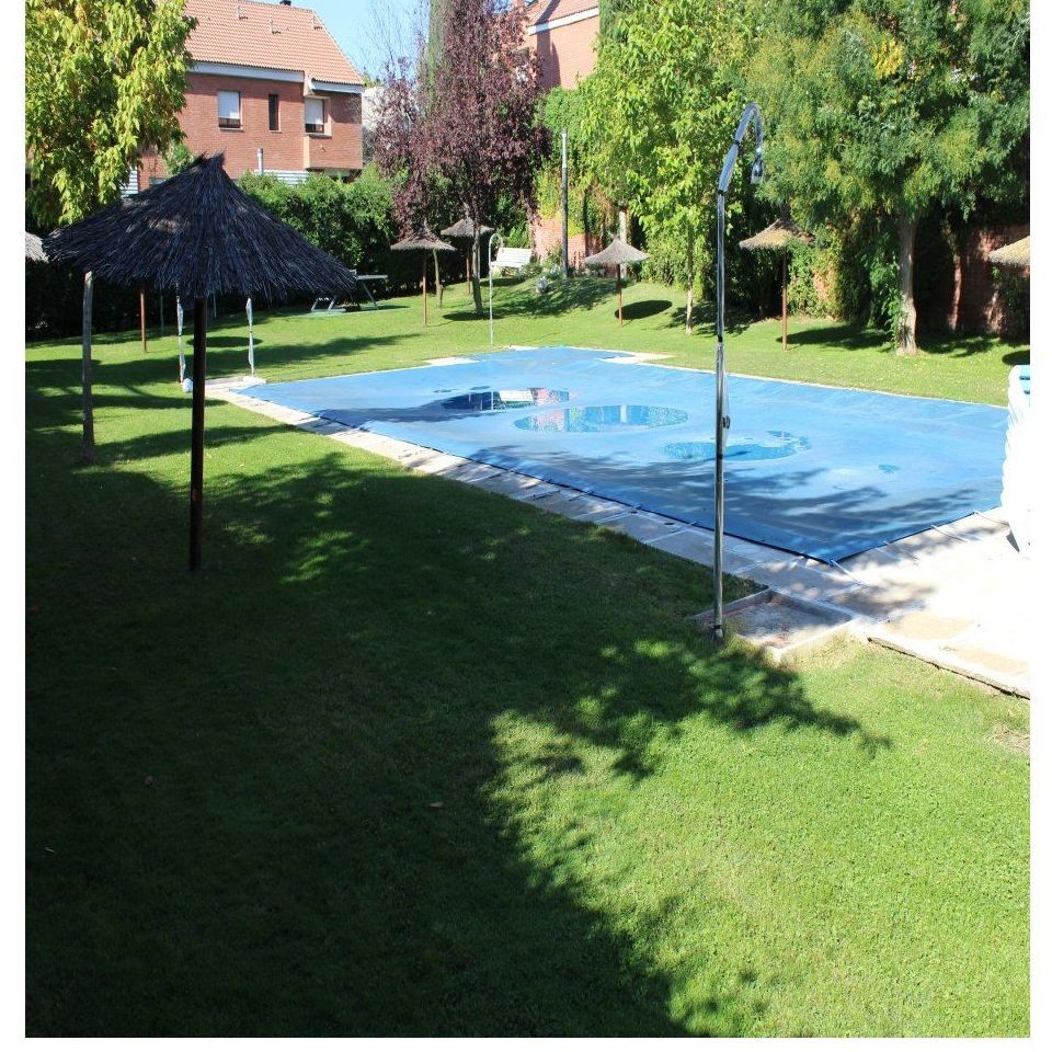Mantenimiento de piscinas: Servicios de Manglobal 2013 SL Mantenimiento de piscinas: Servicios de Manglobal 2013 SL