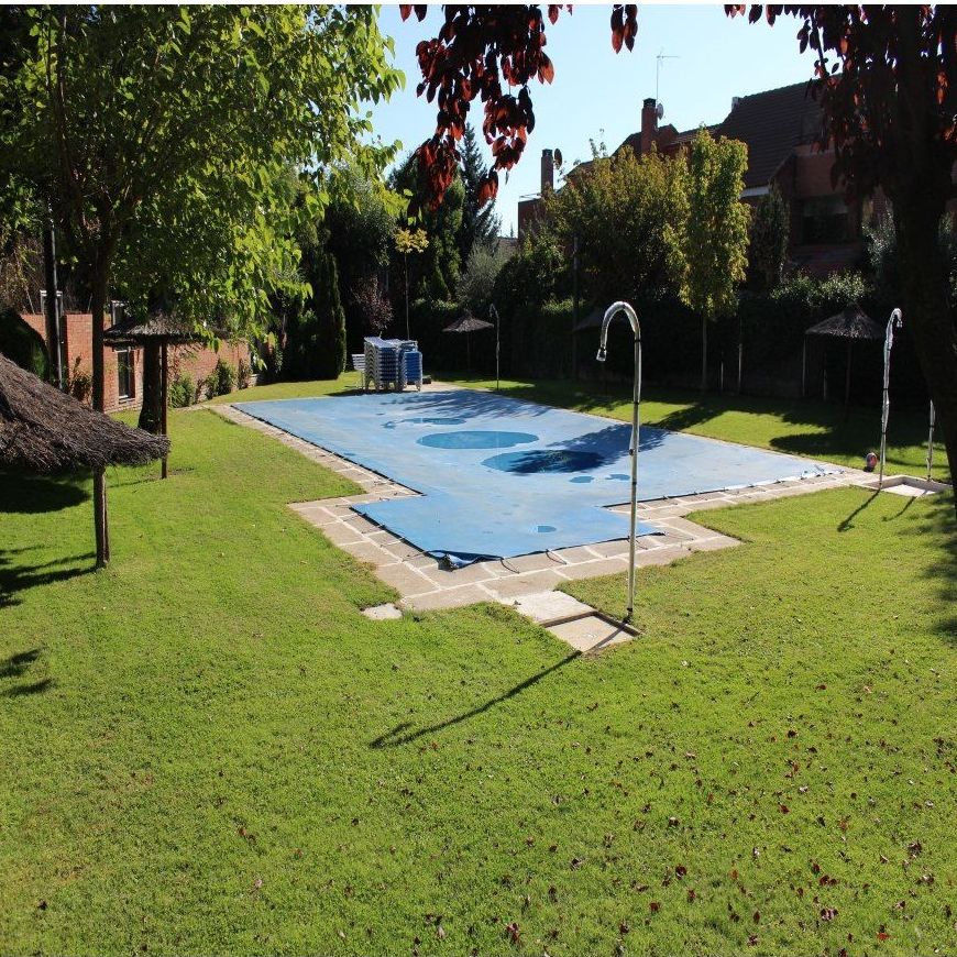 Mantenimiento de piscinas: Servicios de Manglobal 2013 SL Mantenimiento de piscinas: Servicios de Manglobal 2013 SL