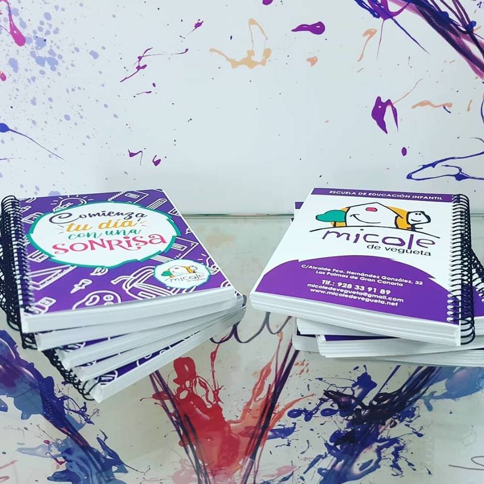 Artículos personalizados: Servicios de Our Dream Artículos personalizados: Servicios de Our Dream