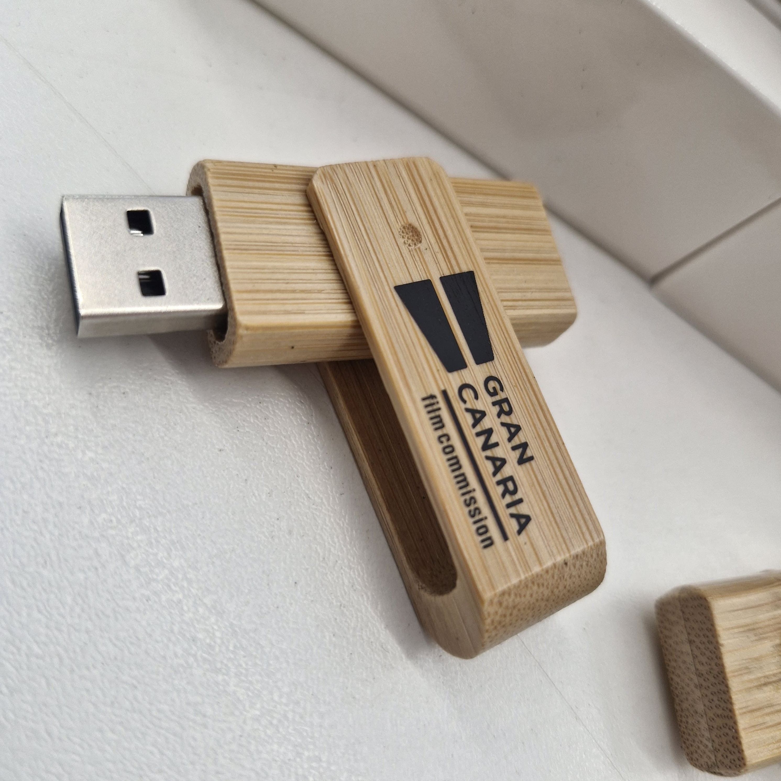 PENDRIVE PERSONALIZADO