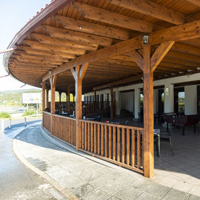 Nuestras instalaciones.: Todo lo que buscas: Aquí de Hostal Restaurante El Cruce de Villaharta Nuestras instalaciones.: Todo lo que buscas: Aquí de Hostal Restaurante El Cruce de Villaharta