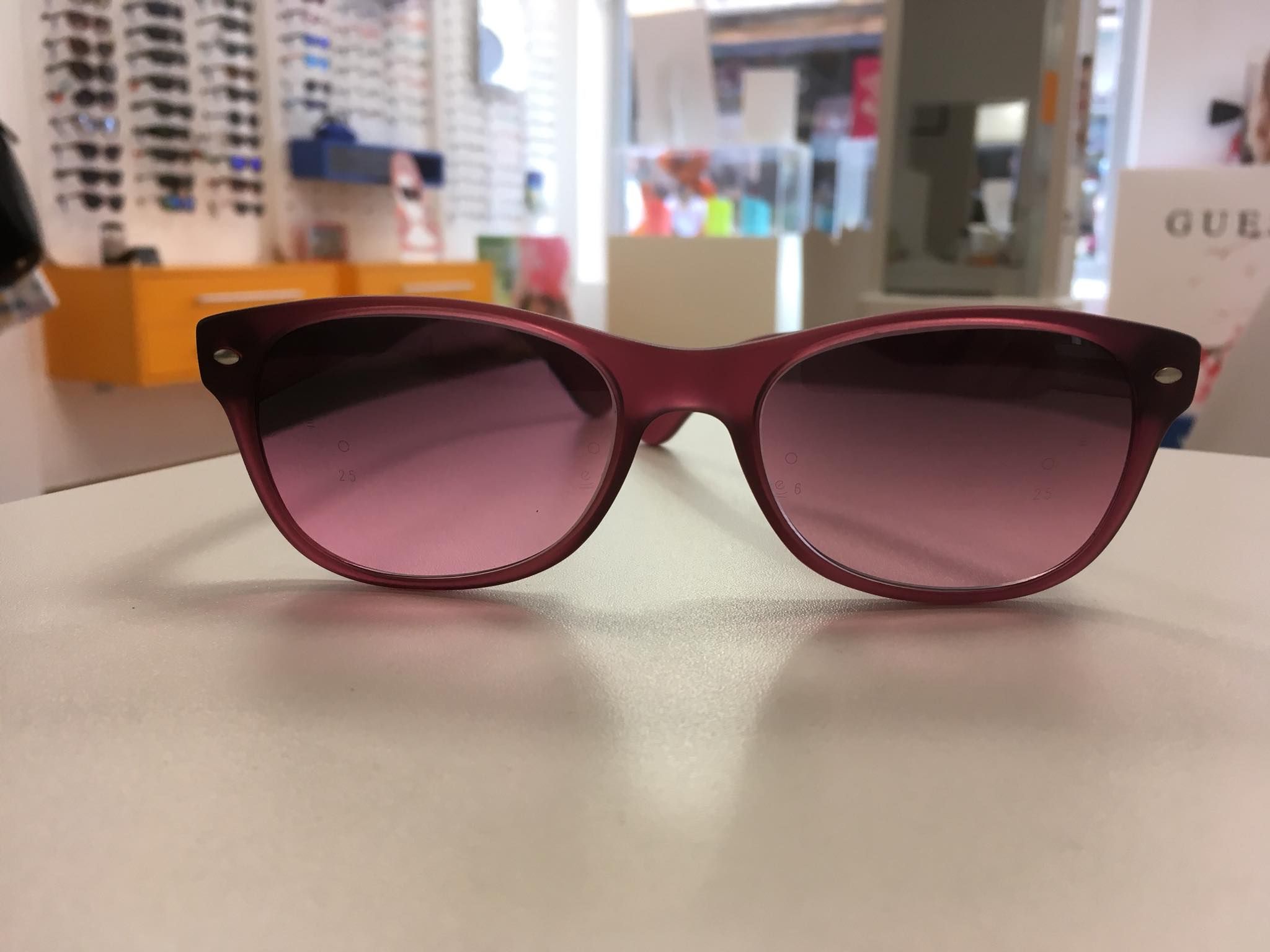 Gafas de sol: Servicios de Mercaposta Ópticos Gafas de sol: Servicios de Mercaposta Ópticos