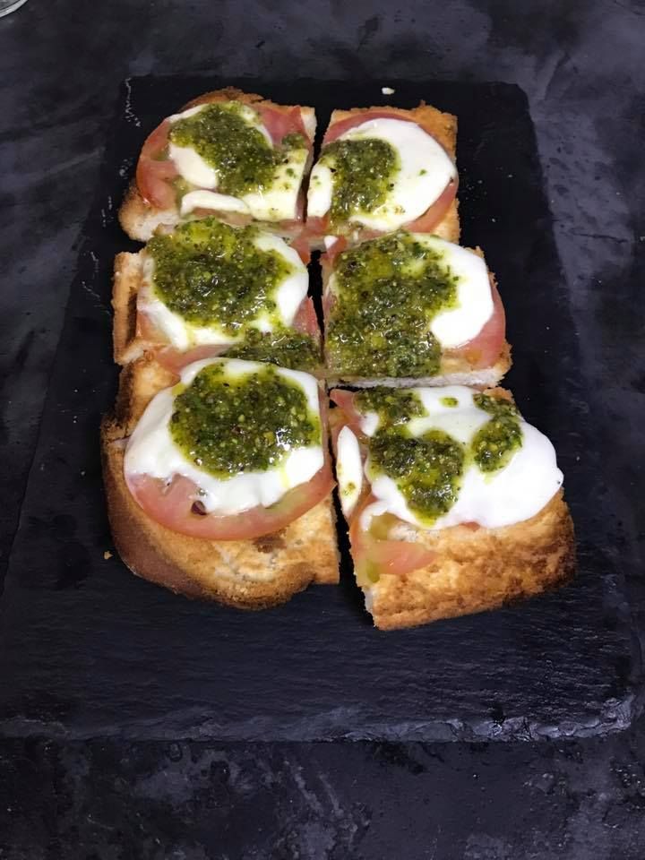 Tostas: Carta de Bar El Cafetín Tostas: Carta de Bar El Cafetín
