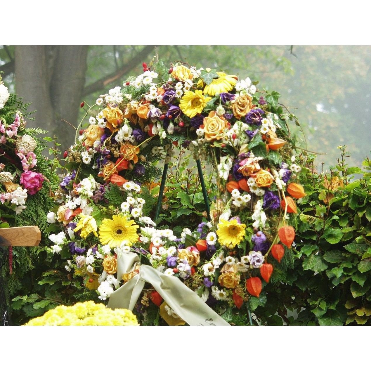 Servicio de floristería 24 horas, entrega en 2 horas: Servicios  de Fuascen Servicios Funerarios