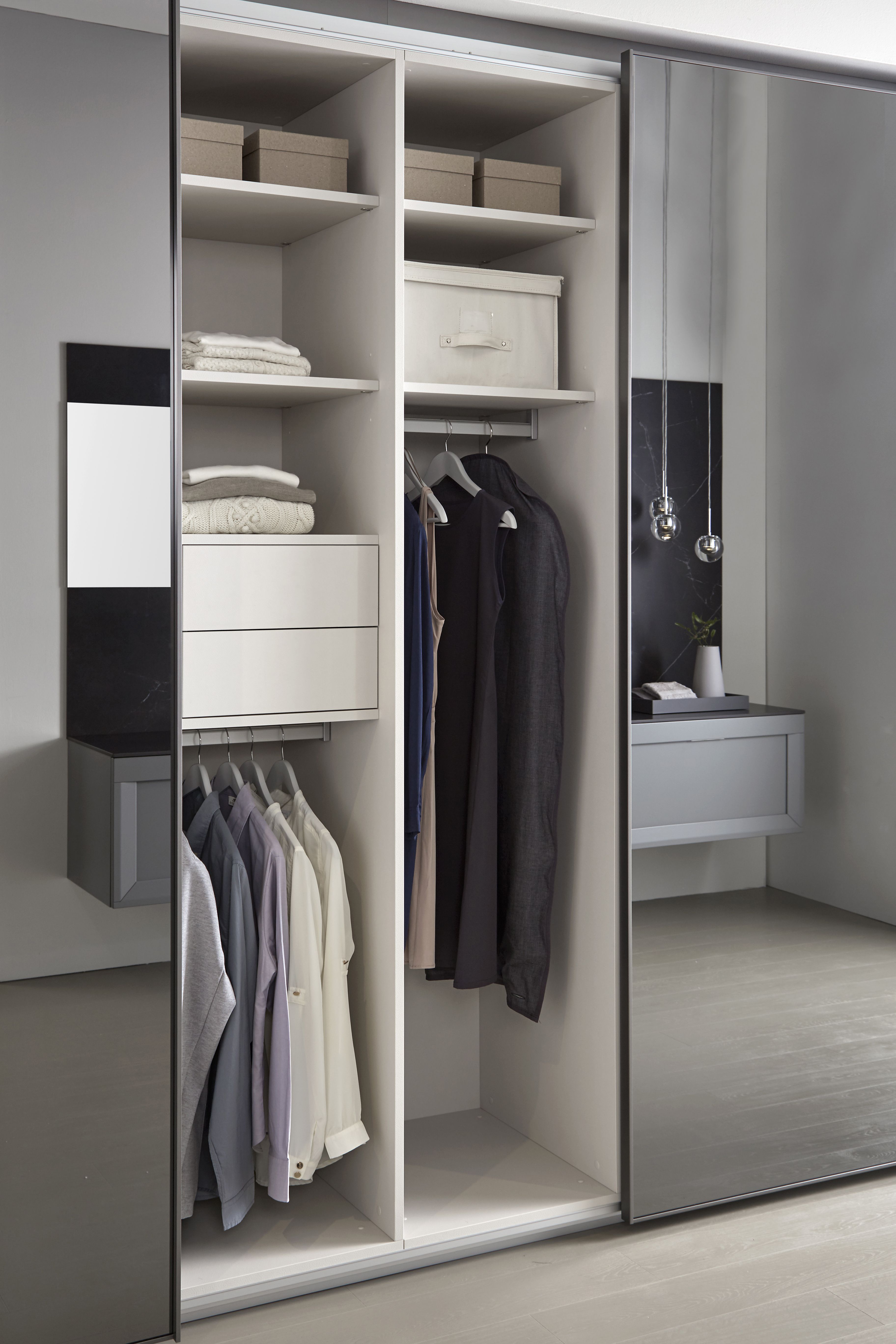 Puertas correderas: Catálogo de Estudio de cocinas y baños Jana Puertas correderas: Catálogo de Estudio de cocinas y baños Jana