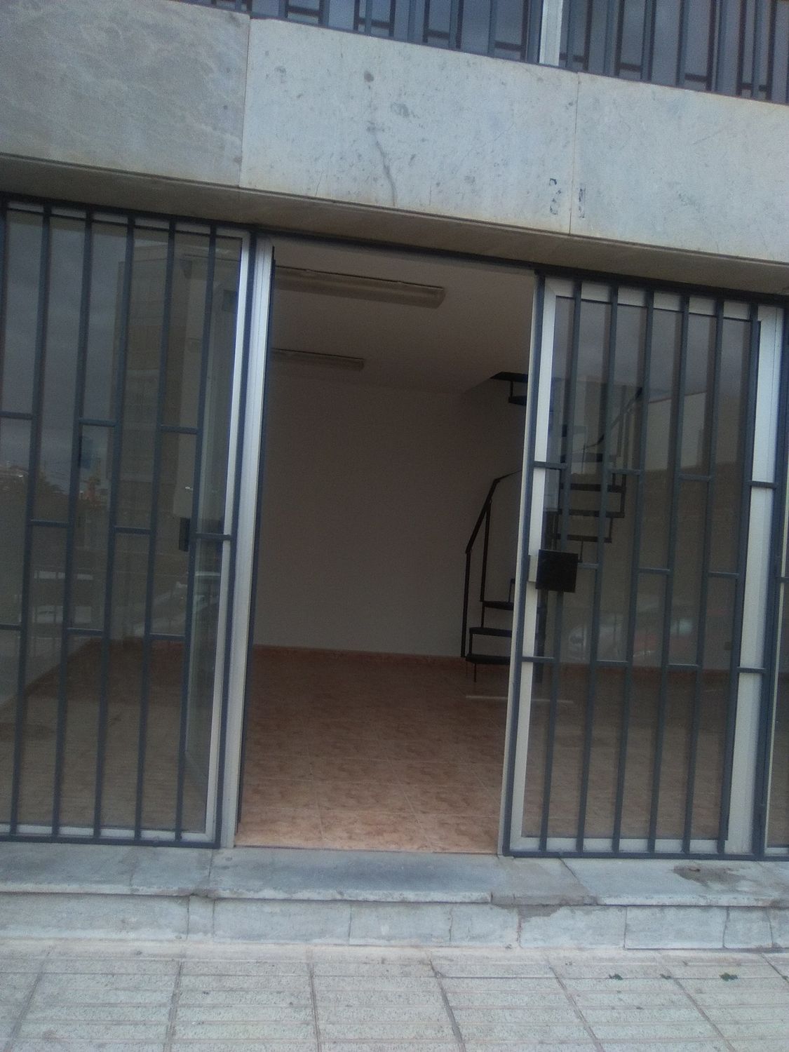 Venta de Local en Avenida Tres de Mayo s/n, La Salle: Inmuebles Disponibles de Inmobiliaria Jardín Venta de Local en Avenida Tres de Mayo s/n, La Salle: Inmuebles Disponibles de Inmobiliaria Jardín