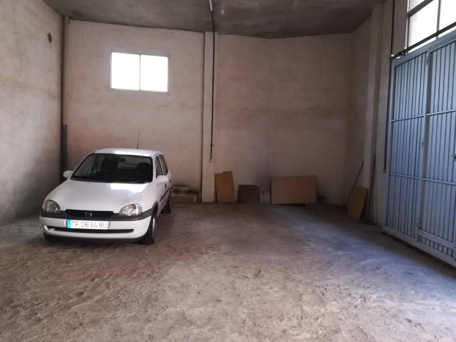 Venta de Local en Avenida Los Andenes, 8: Inmuebles Disponibles de Inmobiliaria Jardín Venta de Local en Avenida Los Andenes, 8: Inmuebles Disponibles de Inmobiliaria Jardín