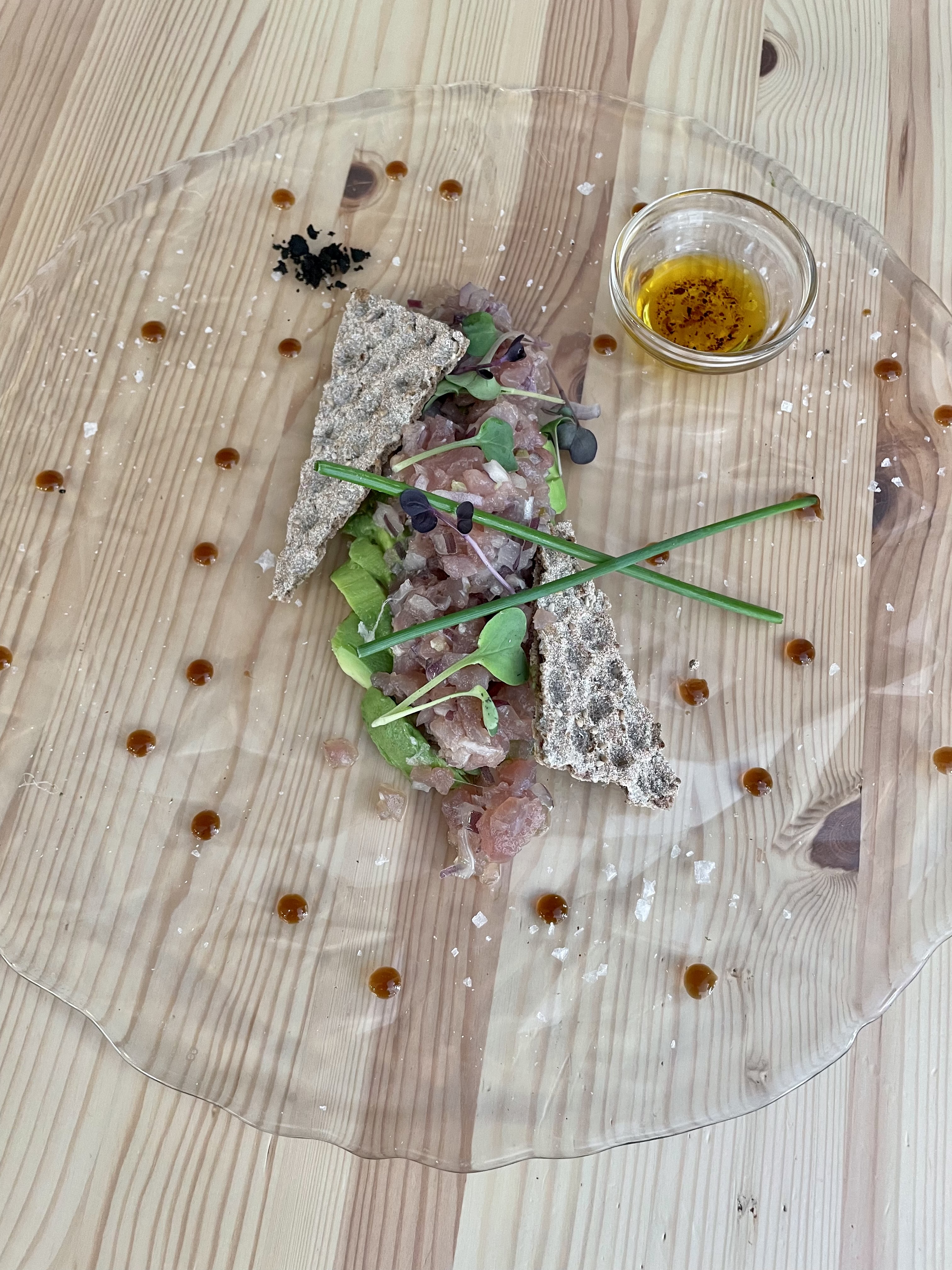 Tartár de Atún con aguacate: CARTA y Menús de Alquimia Tartár de Atún con aguacate: CARTA y Menús de Alquimia