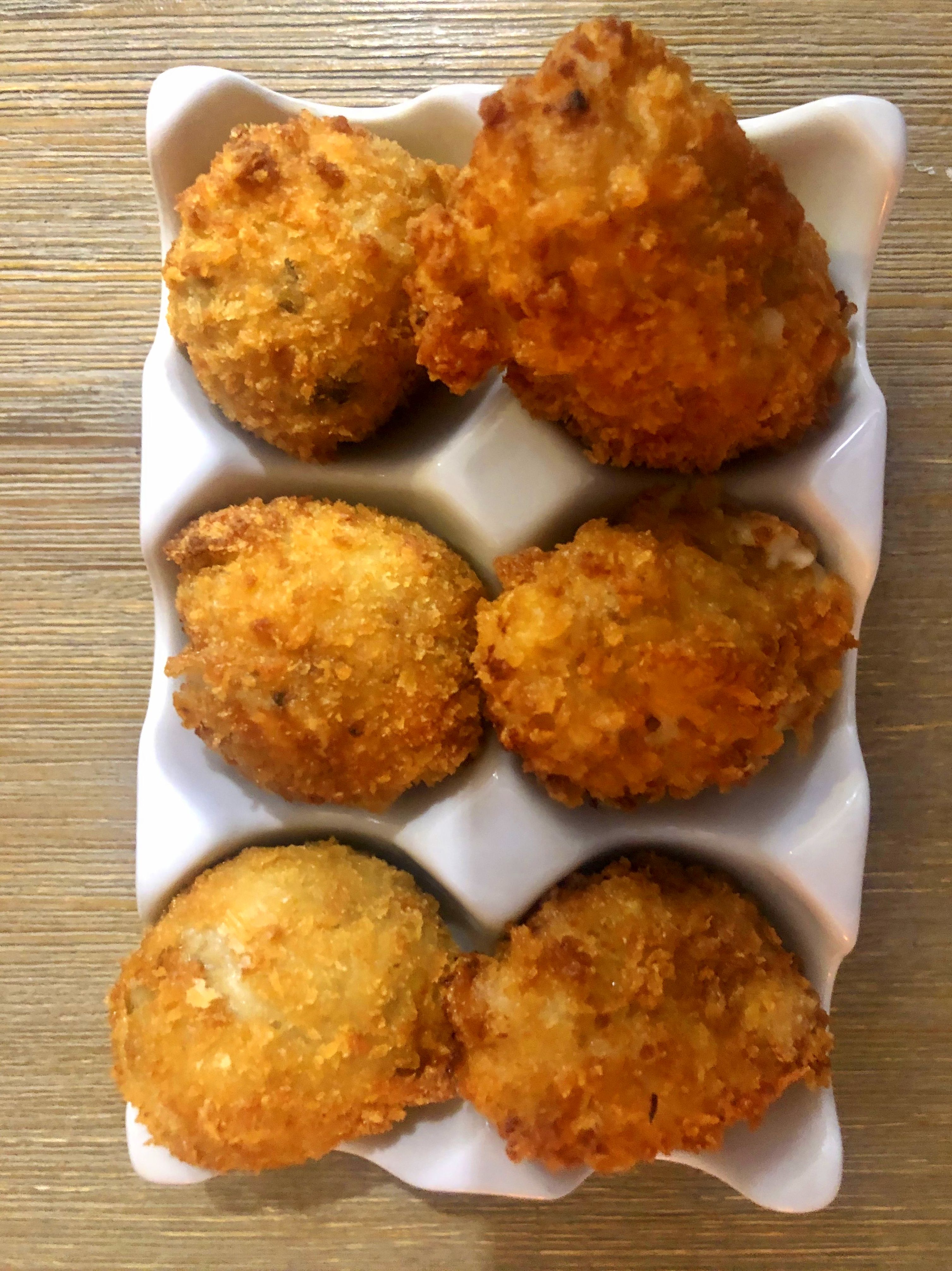 Croquetas de jamón ibérico y de boletus: CARTA y Menús de Alquimia Croquetas de jamón ibérico y de boletus: CARTA y Menús de Alquimia