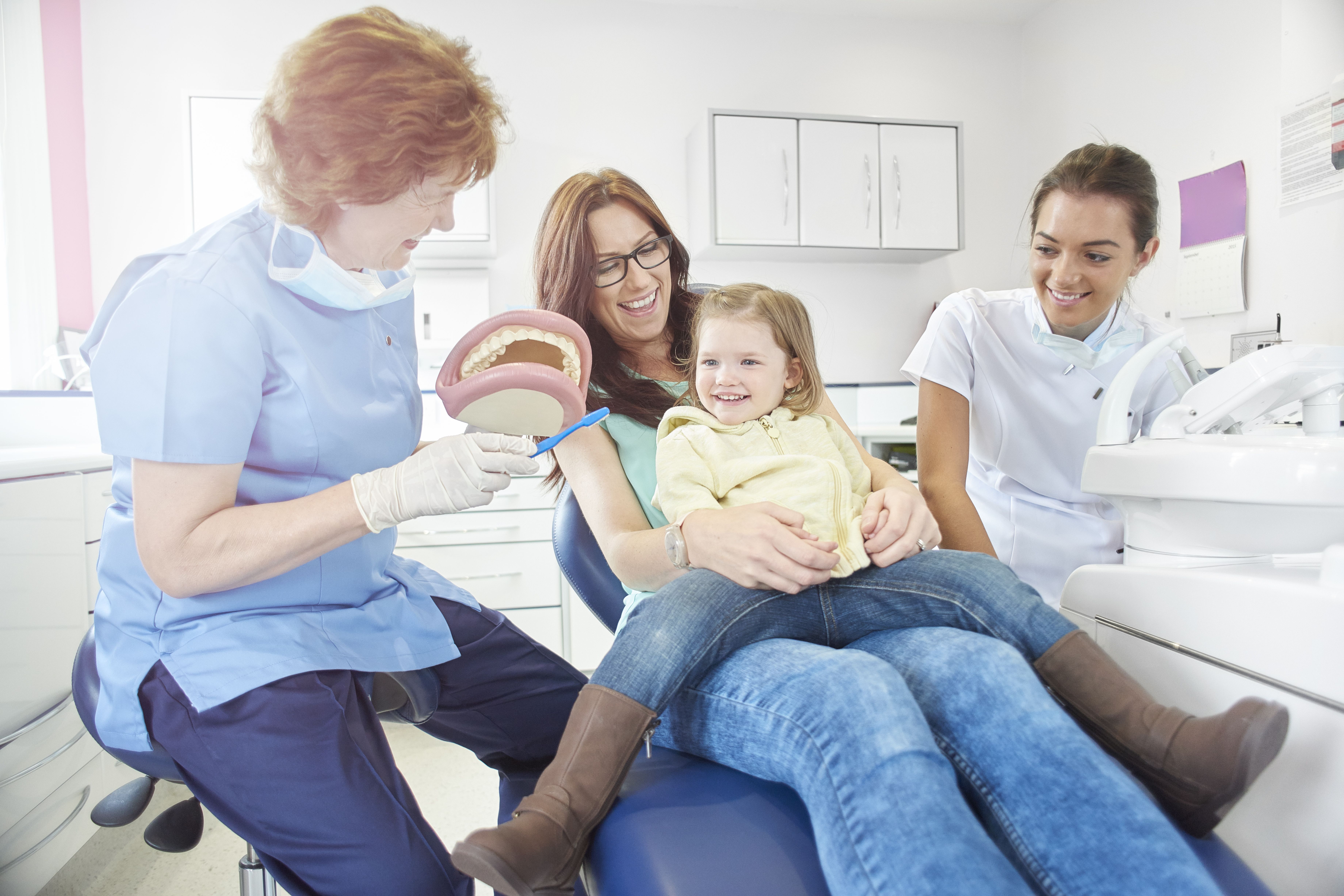Odontología infantil: Servicios de Humanes Dental Odontología infantil: Servicios de Humanes Dental