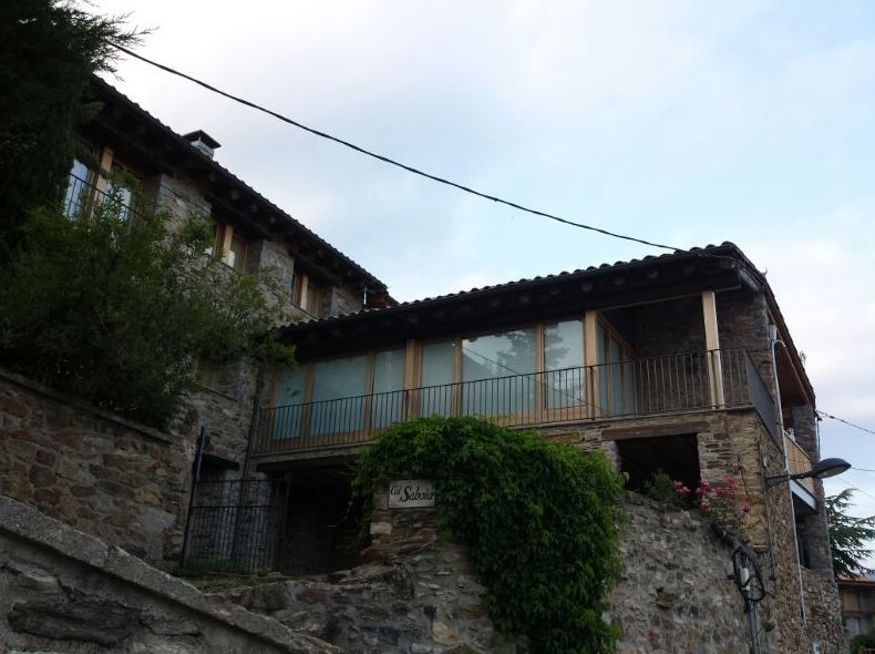 Trabajos de construcción de viviendas y chalets en Girona