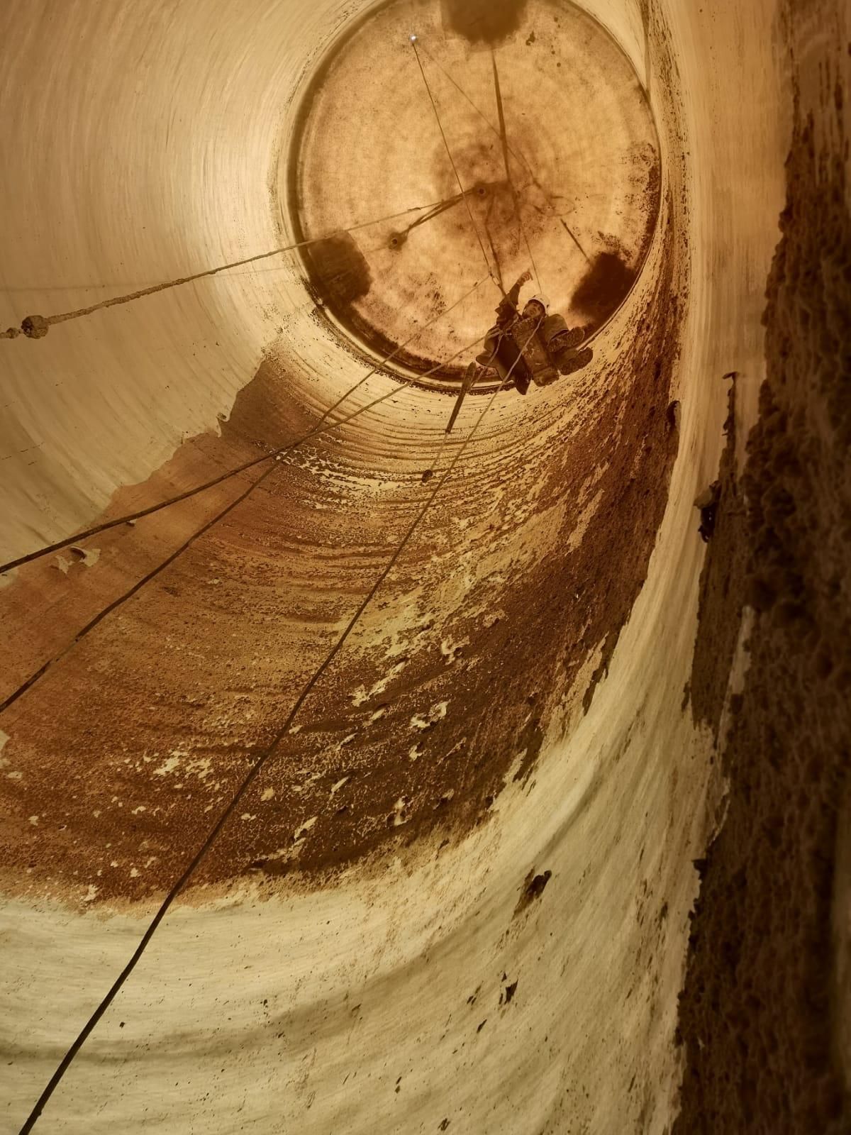 Limpieza de depósitos: Nuestros Servicios de Sergama Reparaciones de Altura Limpieza de depósitos: Nuestros Servicios de Sergama Reparaciones de Altura