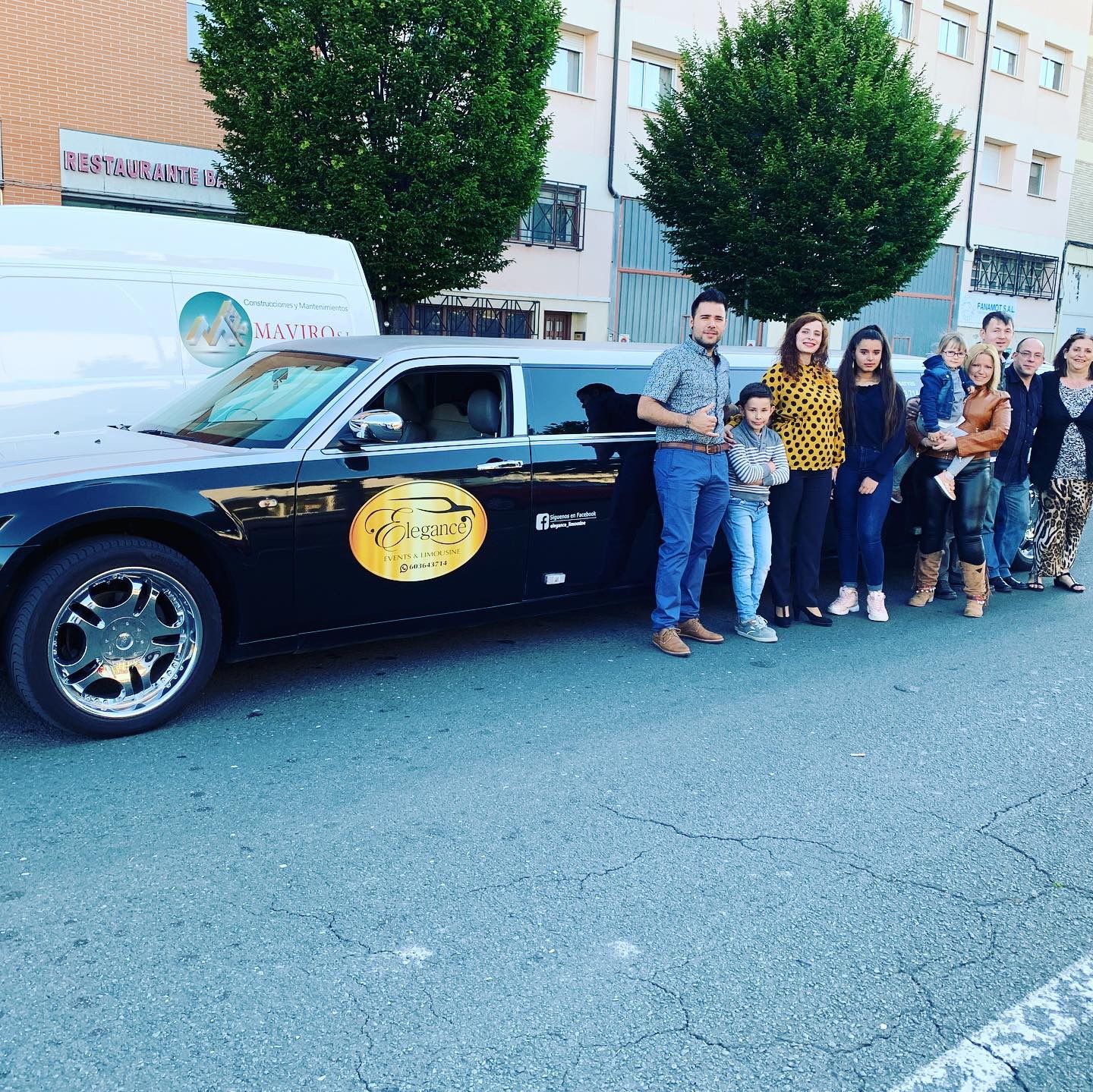 Eventos y fiestas: Servicios de Elegance Limousine Eventos y fiestas: Servicios de Elegance Limousine