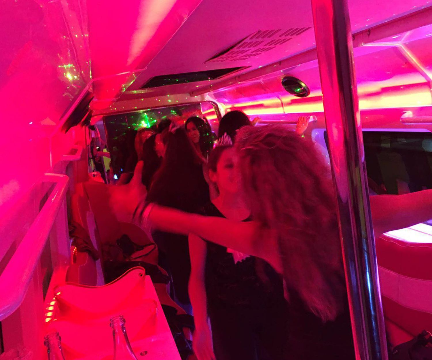 Fiestas privadas: Discobus Ideas y promociones de Discobus Sevilla Fiestas privadas: Discobus Ideas y promociones de Discobus Sevilla