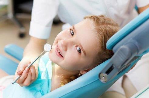 Odontología Pediátrica: Tratamientos de Clínica Dental Tucán Odontología Pediátrica: Tratamientos de Clínica Dental Tucán