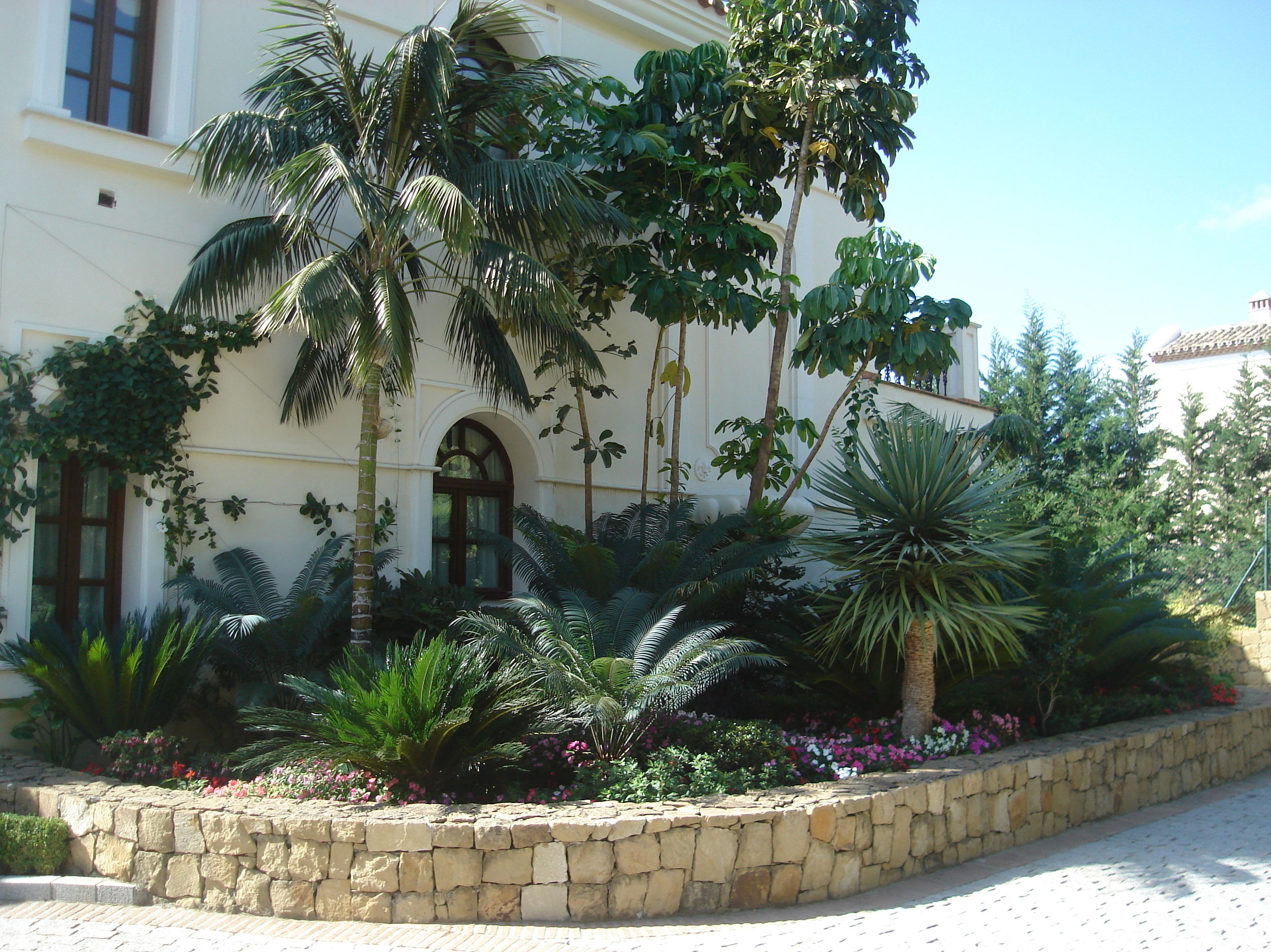 Jardines: Productos y servicios de Vivero Fantastic Gardens Jardines: Productos y servicios de Vivero Fantastic Gardens