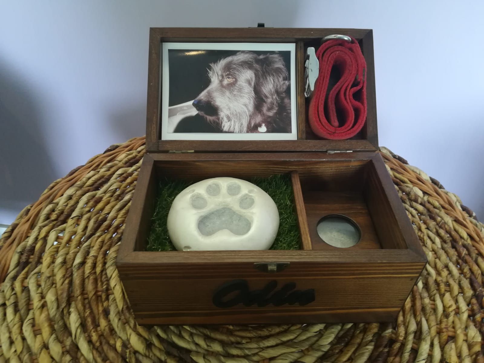 Catálogo de urnas: Servicios de La Morada de Noé Catálogo de urnas: Servicios de La Morada de Noé