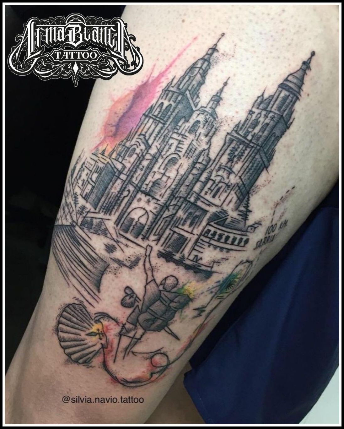 Tatuajes: Servicios y equipo de Arma Blanca Tattoo Tatuajes: Servicios y equipo de Arma Blanca Tattoo