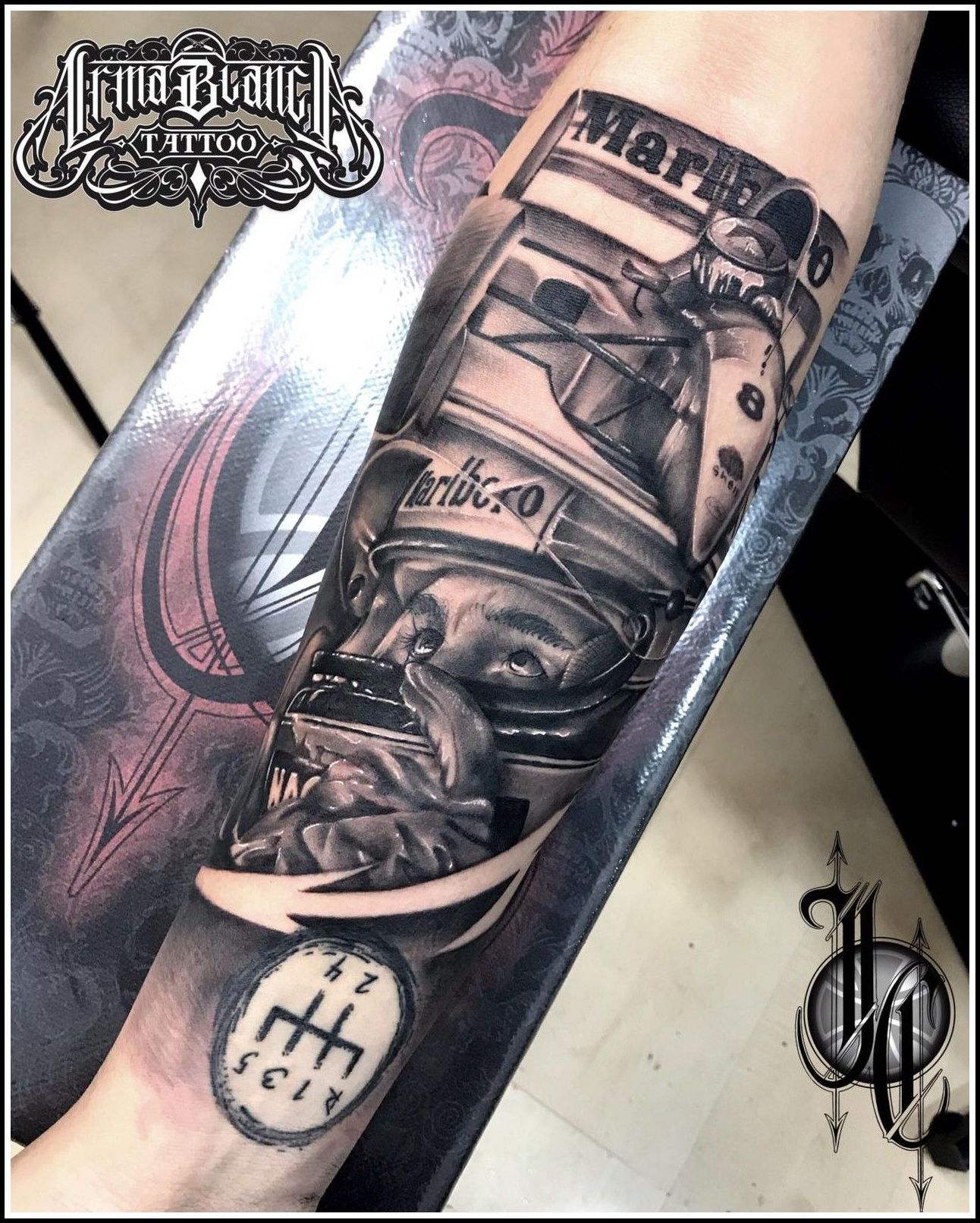 Nuestros tatuadores: Servicios y equipo de Arma Blanca Tattoo Nuestros tatuadores: Servicios y equipo de Arma Blanca Tattoo