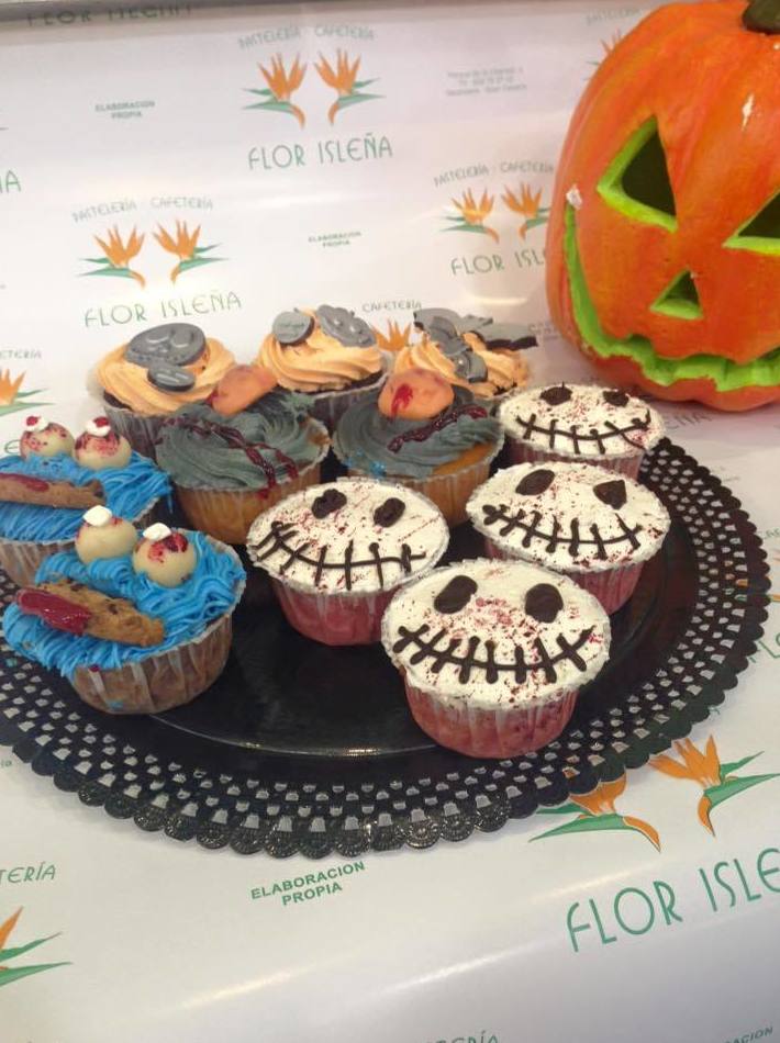 Cupcakes: Productos de Pastelería Flor Isleña Cupcakes: Productos de Pastelería Flor Isleña
