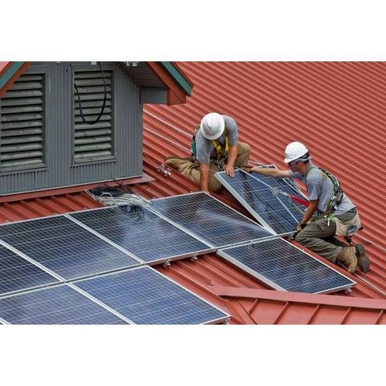 Instalaciones solares fotovoltaicas: Servicios de Refryel Instalaciones solares fotovoltaicas: Servicios de Refryel