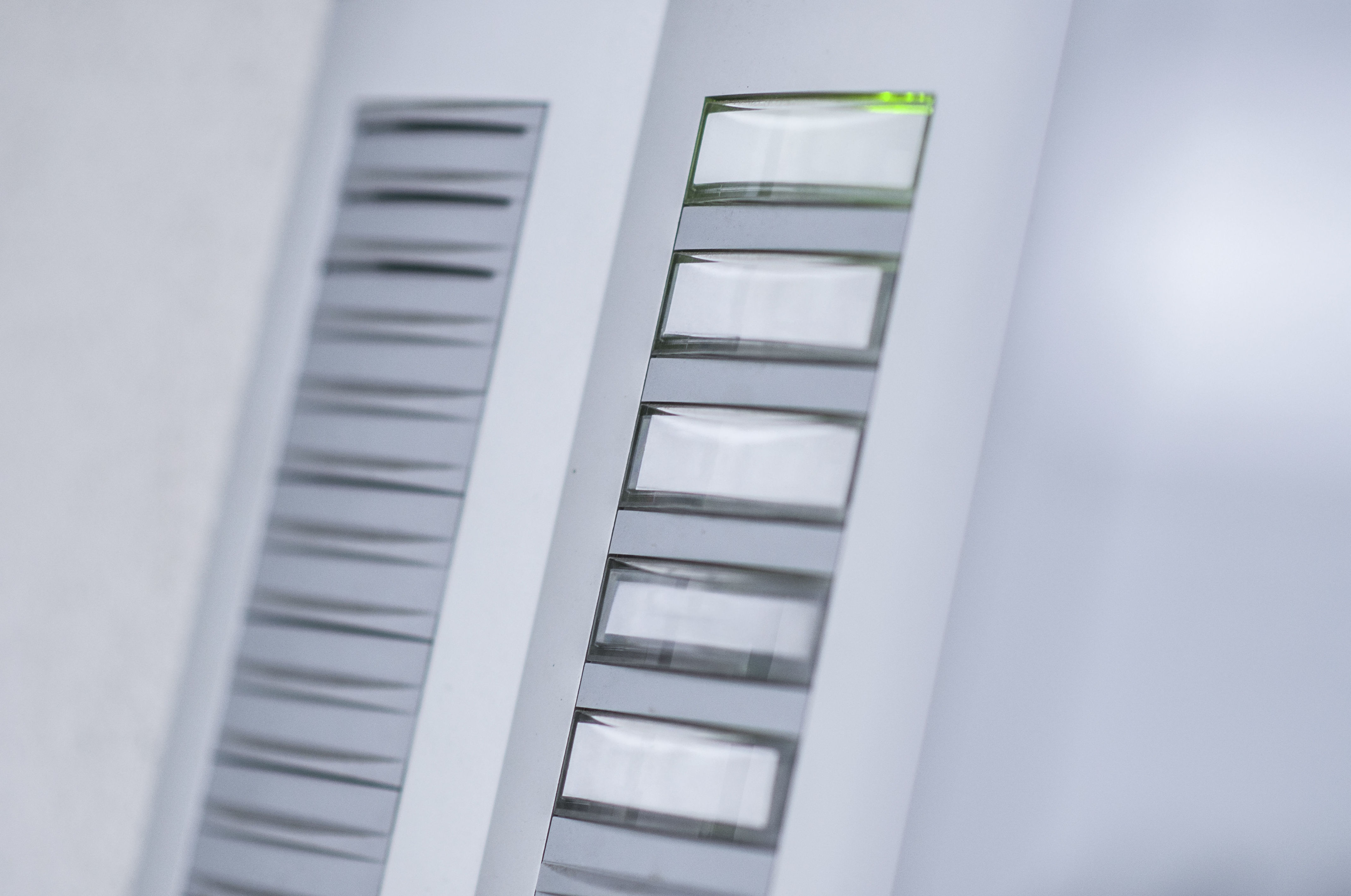 Porteros automáticos: Servicios de Instalaciones Eléctricas Davó Porteros automáticos: Servicios de Instalaciones Eléctricas Davó