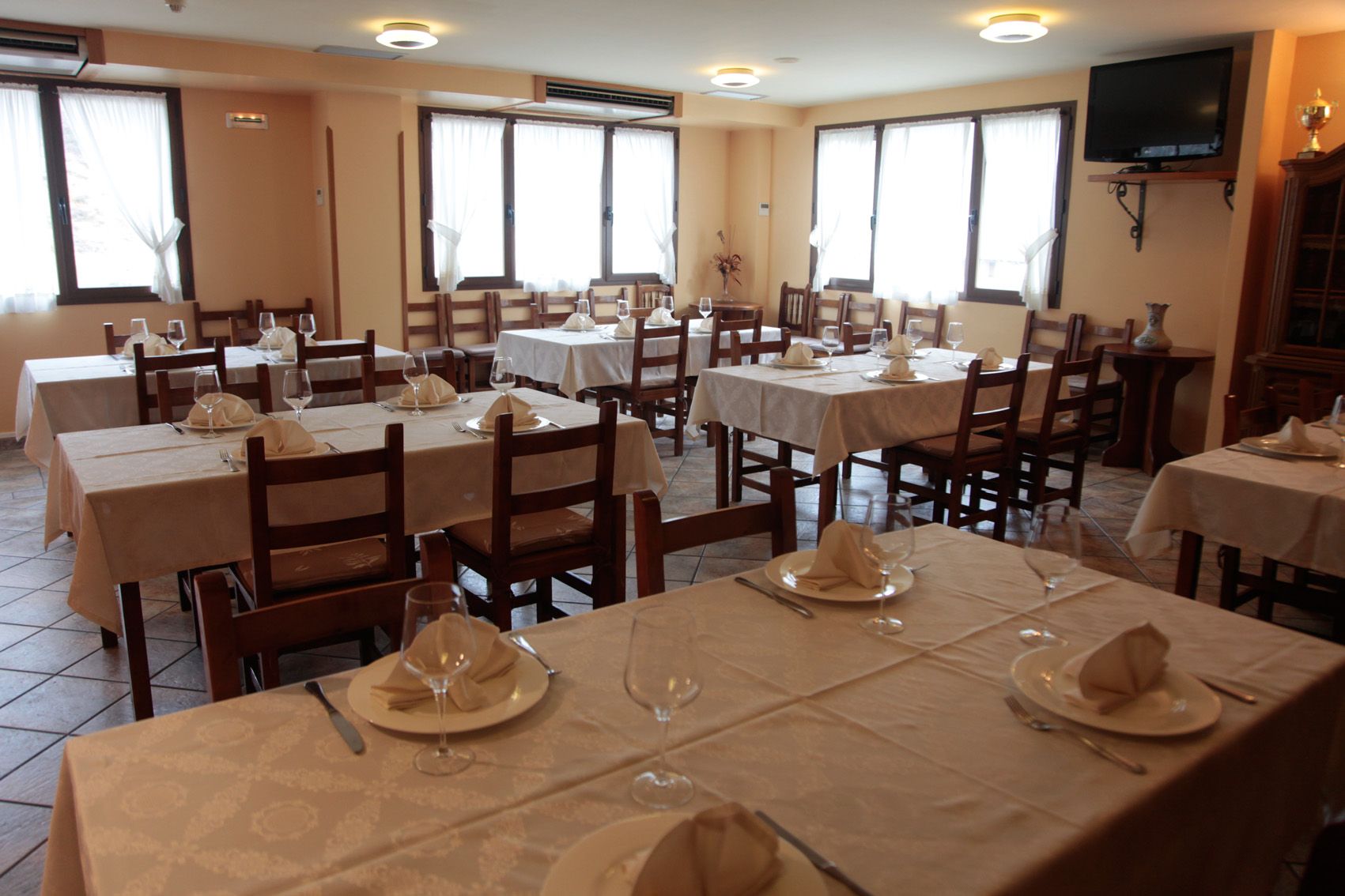 Foto 20 de Restaurante en Juslapeña | Restaurante Casa Arteta