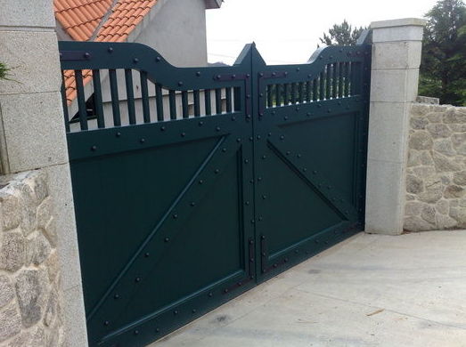 Puertas de forja automáticas
