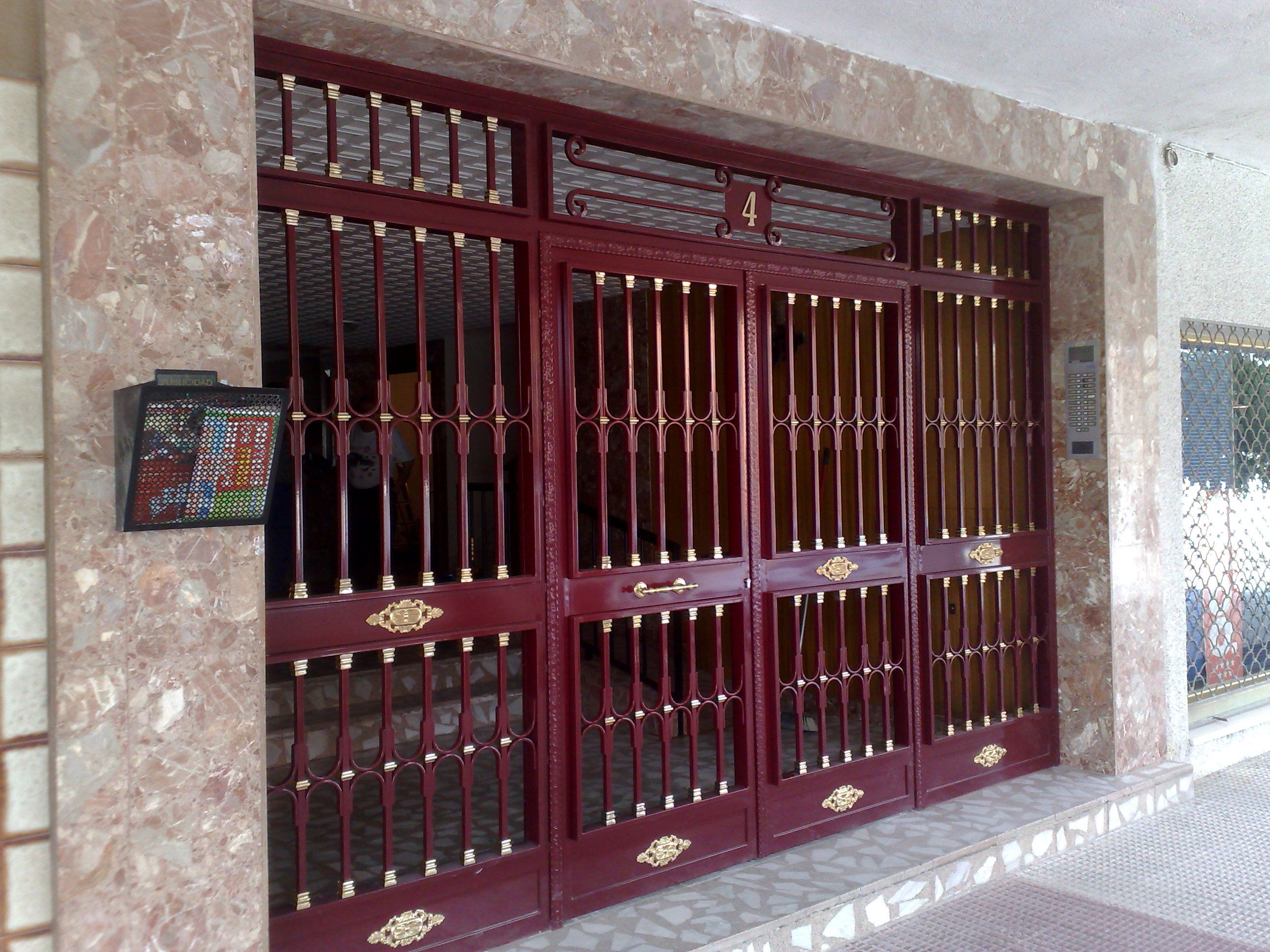 Puertas de portal: Productos y servicios de Diluman Puertas de portal: Productos y servicios de Diluman