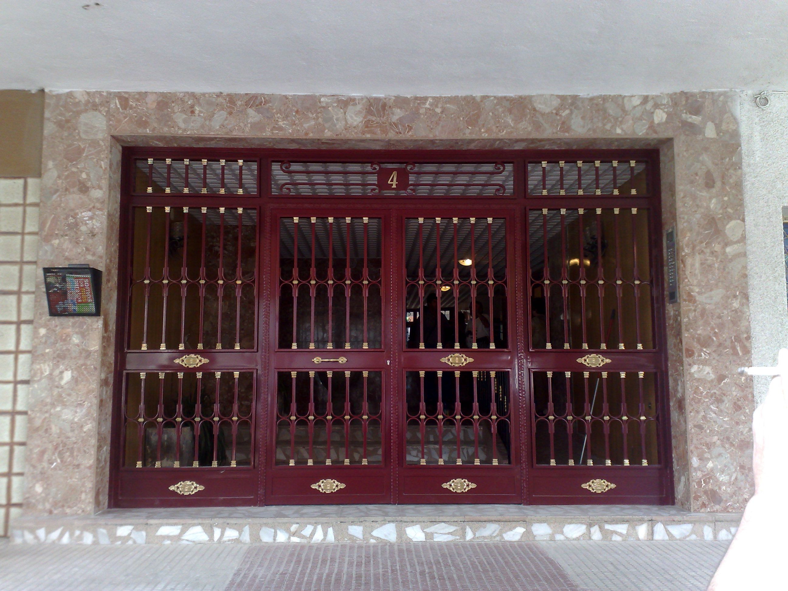 Puertas de portal: Productos y servicios de Diluman Puertas de portal: Productos y servicios de Diluman