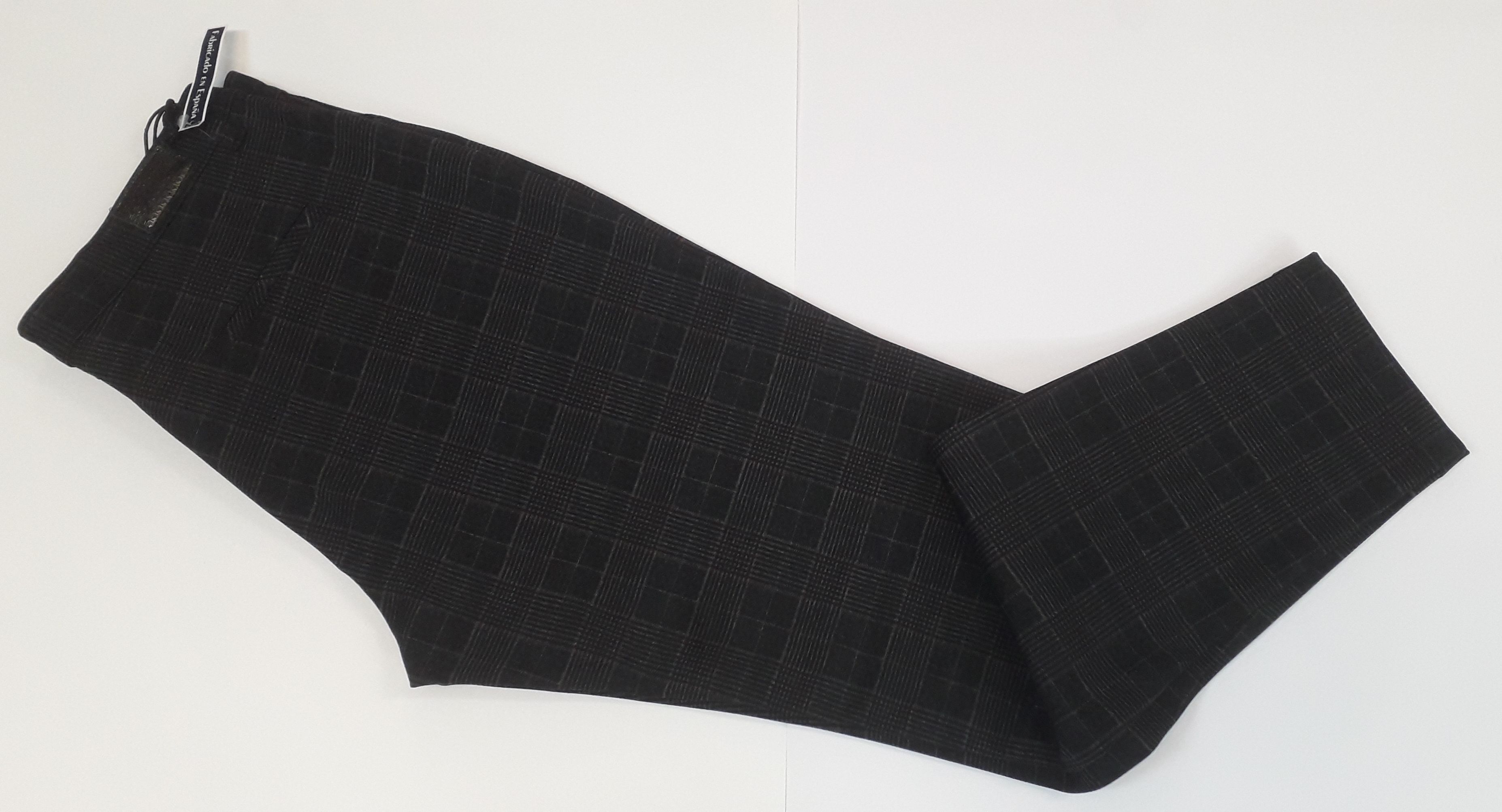Faldas y Pantalones: Catálogo de Aguemar Faldas y Pantalones: Catálogo de Aguemar