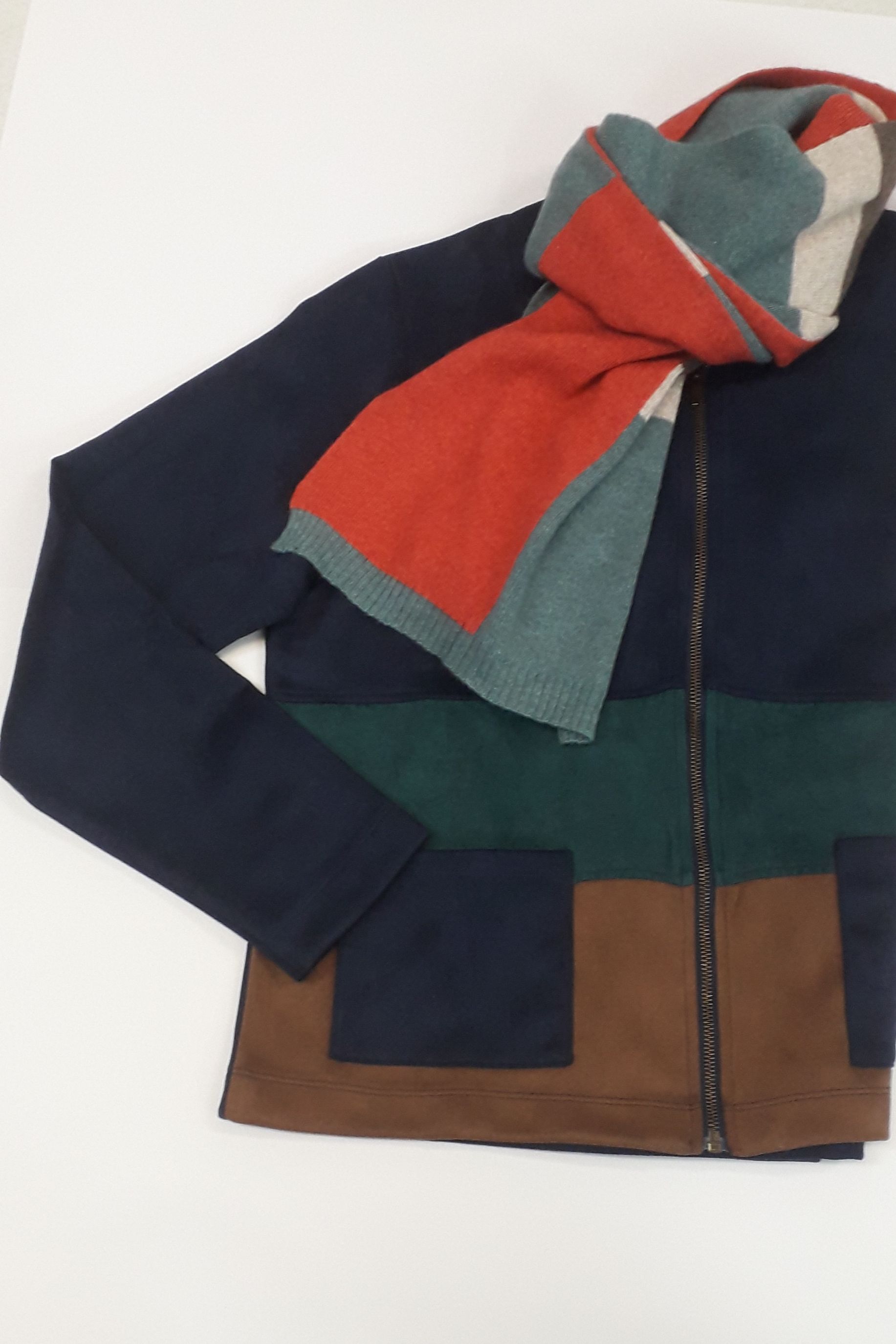 Chaquetas, Americanas y Cazadoras: Catálogo de Aguemar Chaquetas, Americanas y Cazadoras: Catálogo de Aguemar