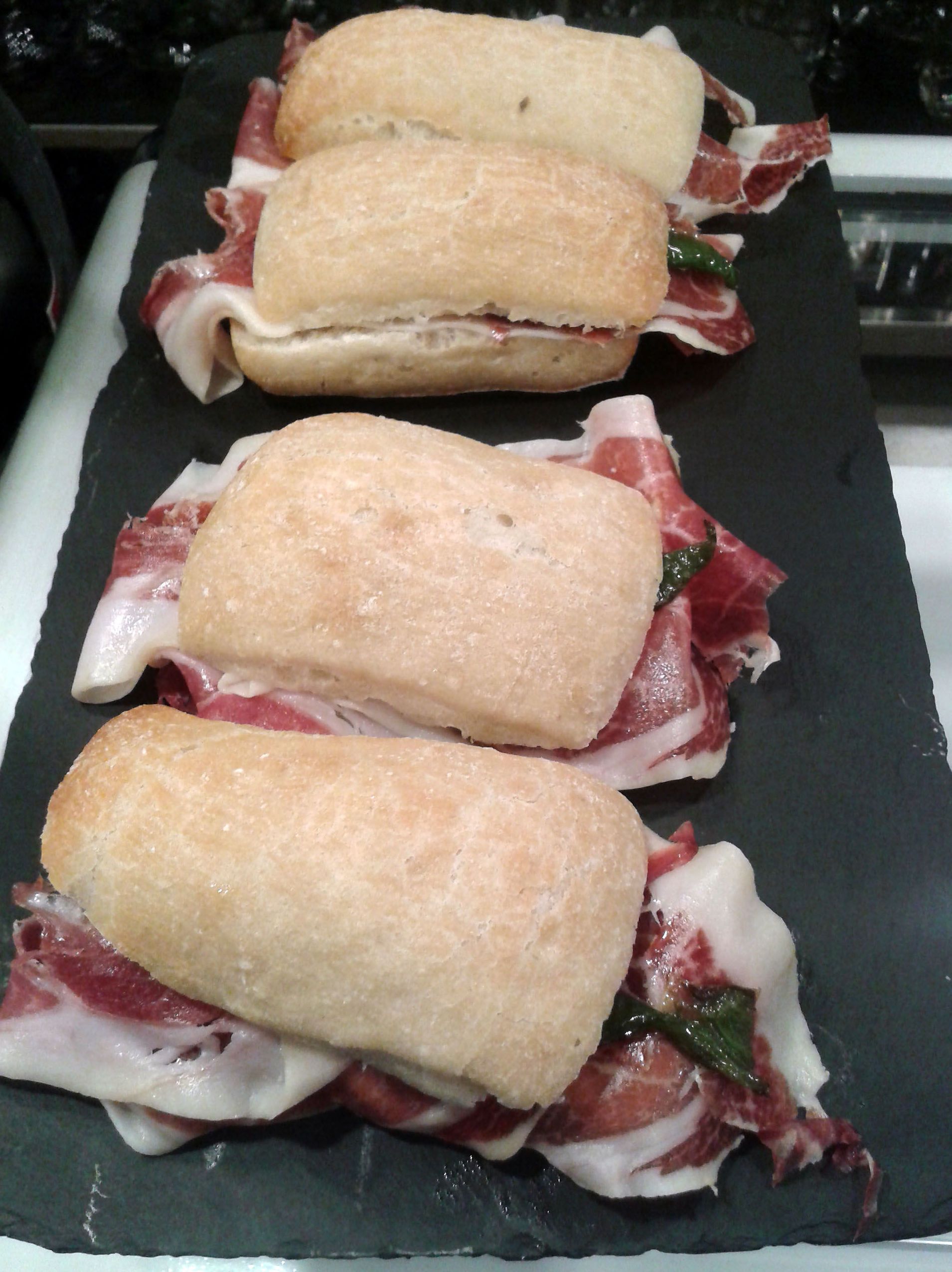 Bocadillos: de Taberna Unai Bocadillos: de Taberna Unai