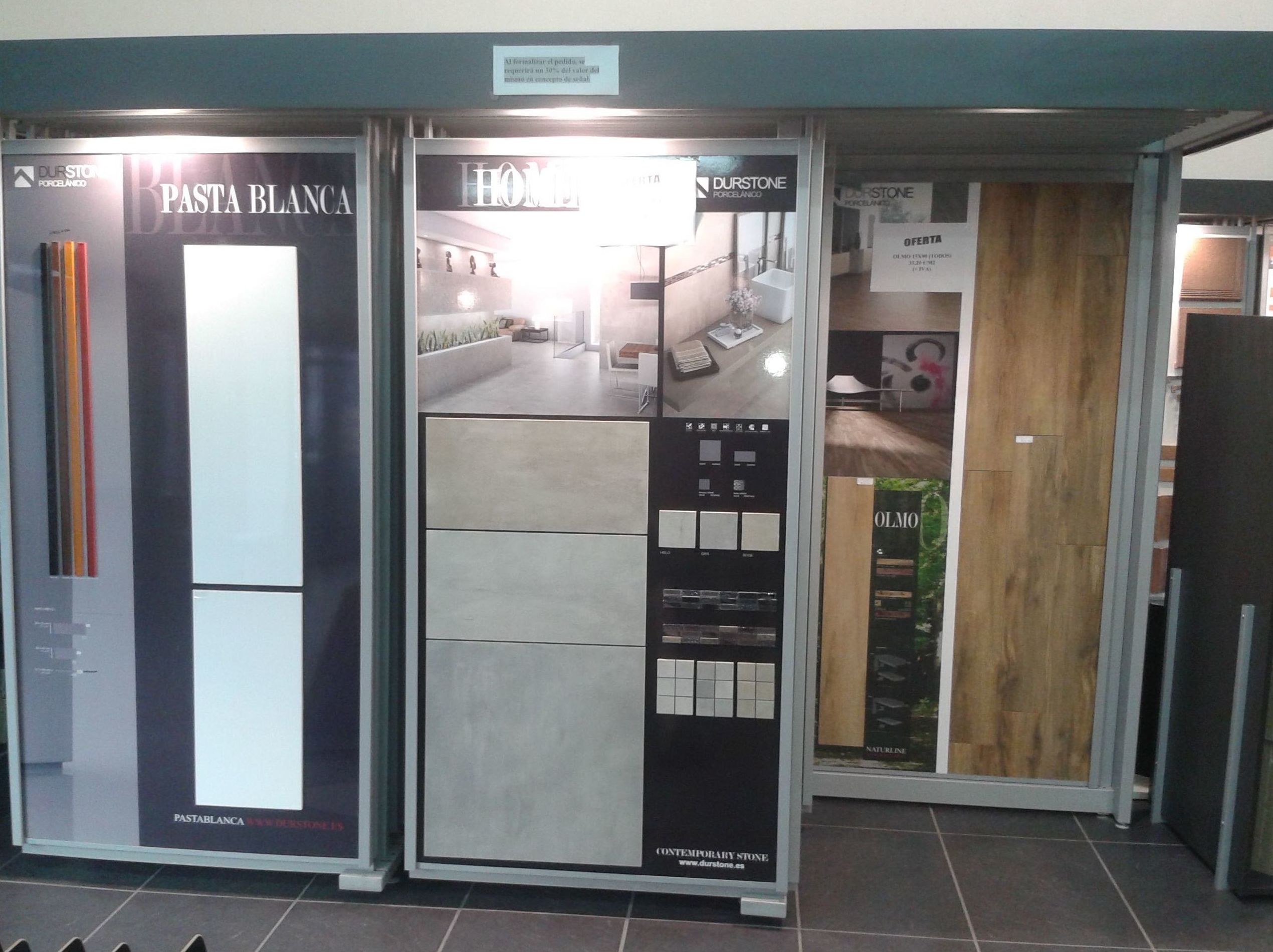 Sanitarios, muebles de baño y mamparas: Productos y servicios de Gres y Azulejos Galapagar Sanitarios, muebles de baño y mamparas: Productos y servicios de Gres y Azulejos Galapagar