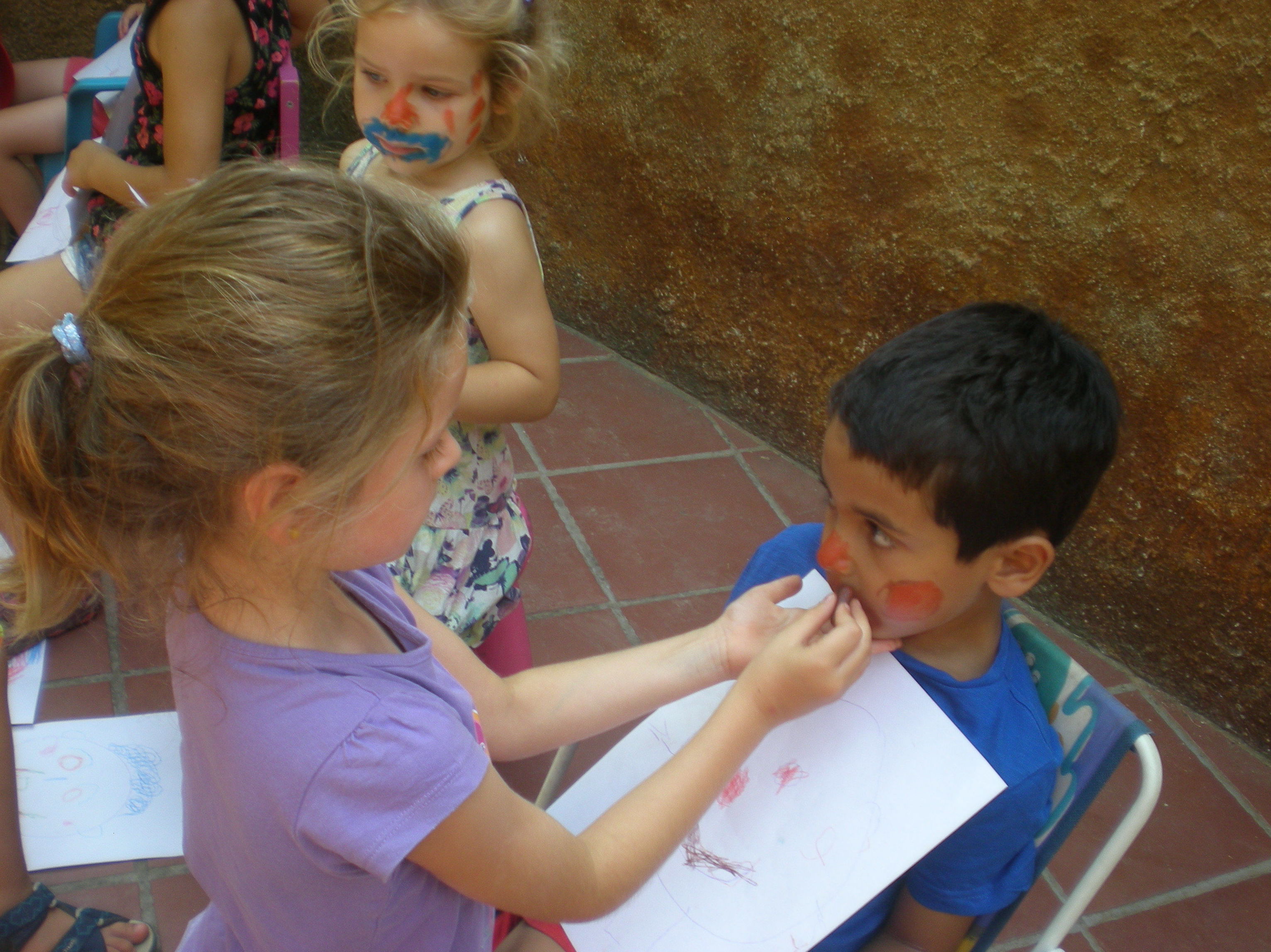 Cursos EXPERIMETAR per infants de 3 i 4 anys i de 5 a 7 anys: Escuela de música i Expresión de Can Canturri Cursos EXPERIMETAR per infants de 3 i 4 anys i de 5 a 7 anys: Escuela de música i Expresión de Can Canturri