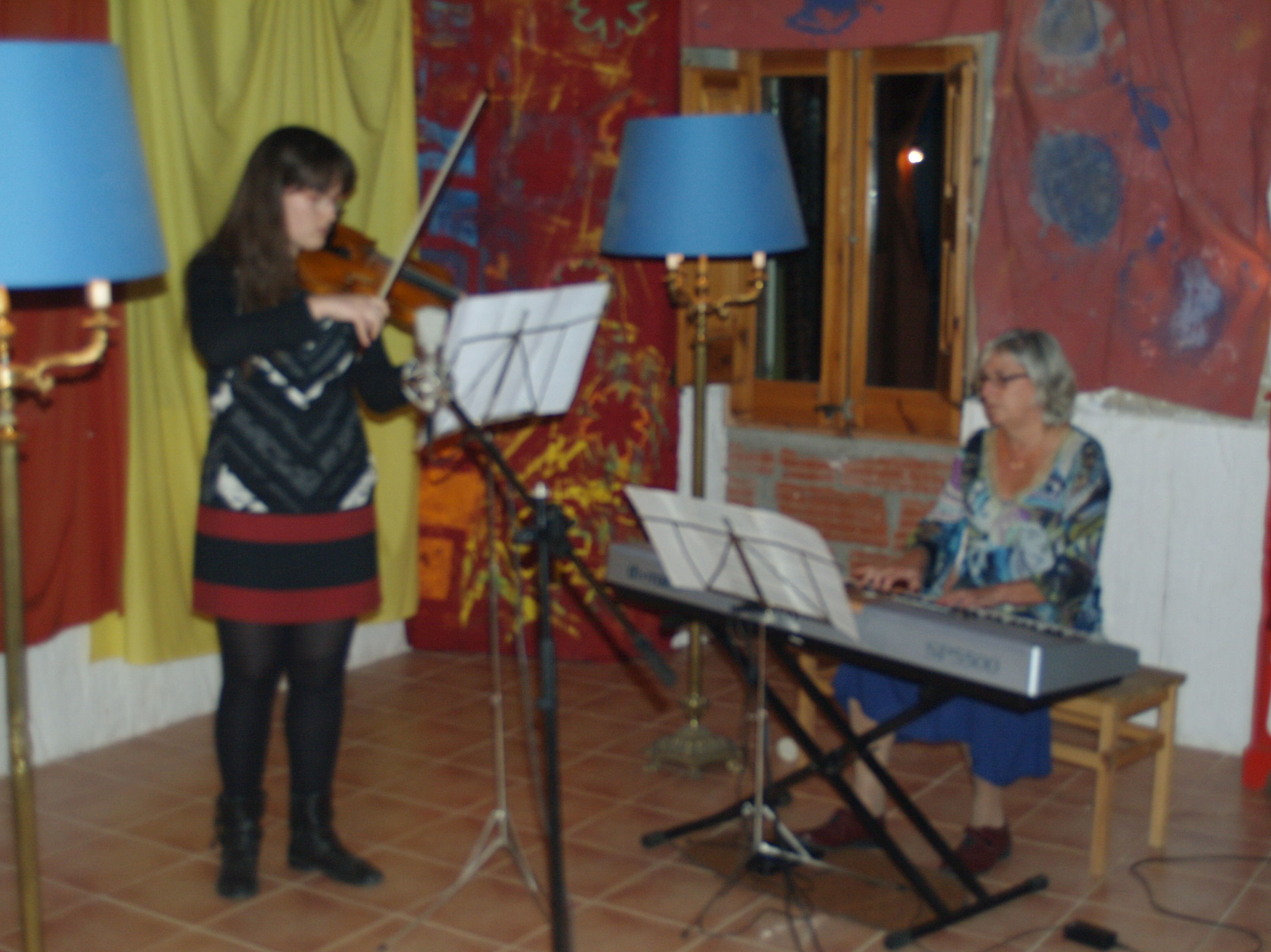 Concert de Santa Cecília 20-11-2015: Escuela de música i Expresión de Can Canturri Concert de Santa Cecília 20-11-2015: Escuela de música i Expresión de Can Canturri