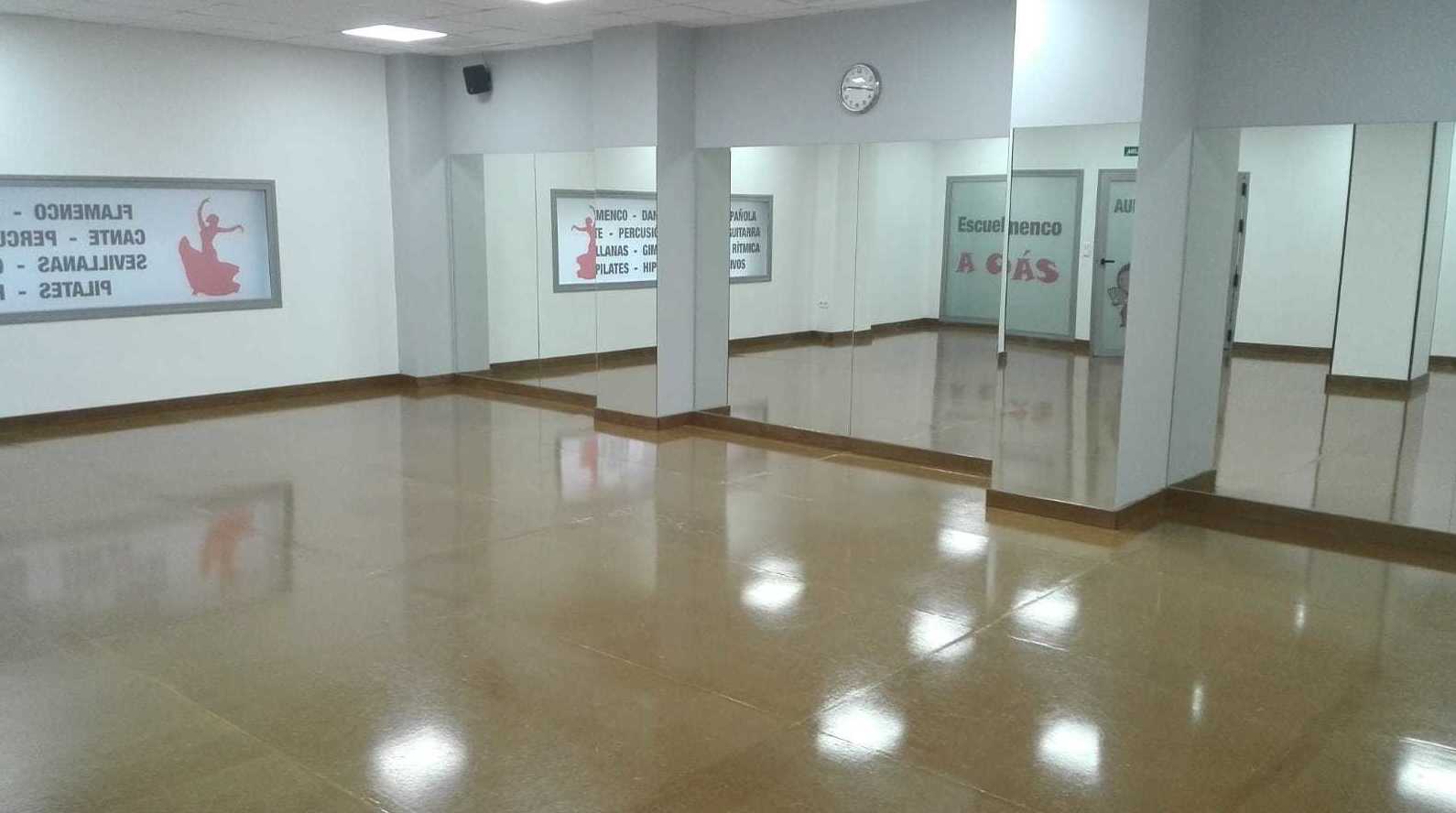 AISLAMIENTO ACÚSTICO ACADEMIAS DE BAILE Y GIMNASIOS: Productos y servicios de Acoustic Drywall AISLAMIENTO ACÚSTICO ACADEMIAS DE BAILE Y GIMNASIOS: Productos y servicios de Acoustic Drywall