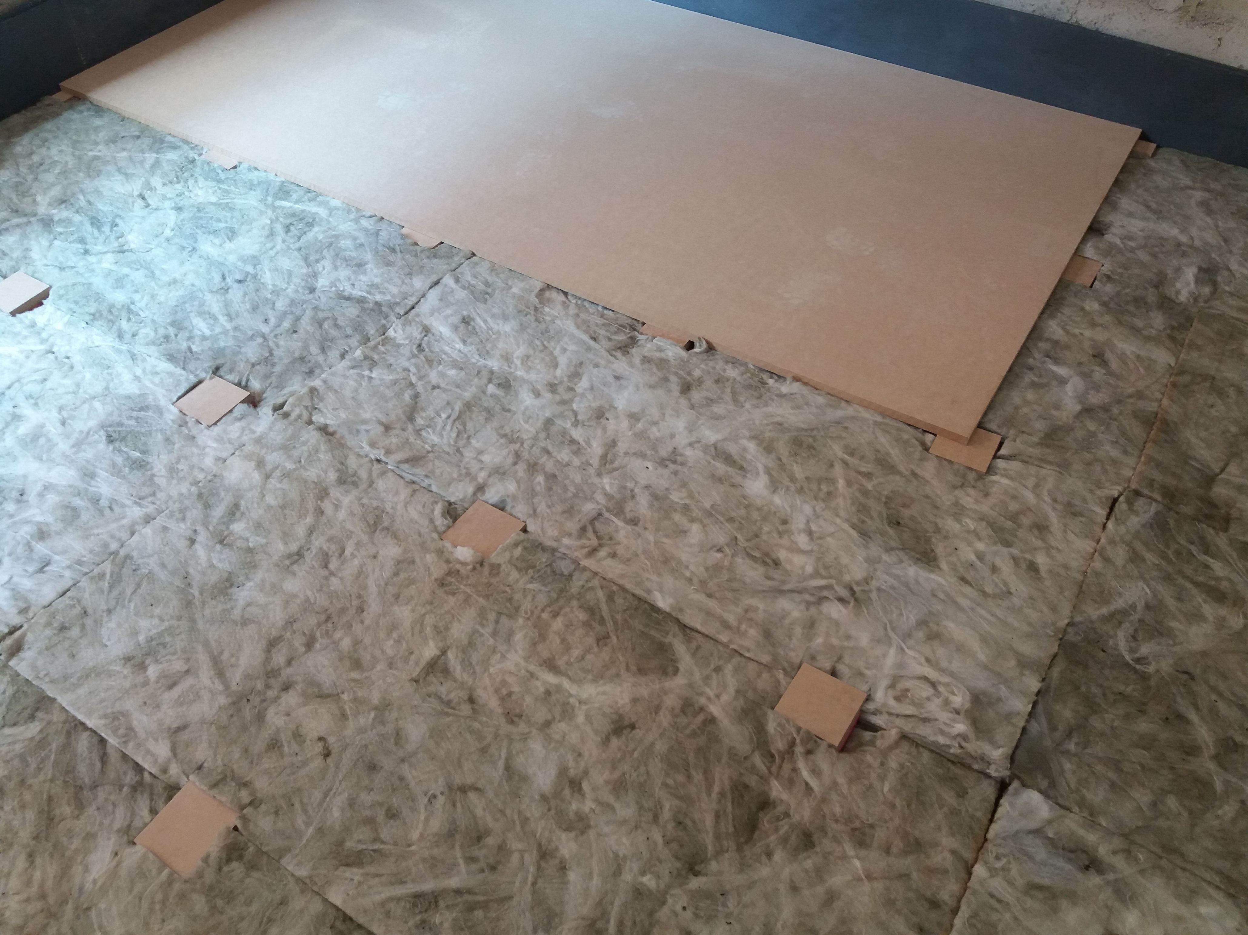 AISLAMIENTO ACÚSTICO ACADEMIAS DE BAILE Y GIMNASIOS: Productos y servicios de Acoustic Drywall AISLAMIENTO ACÚSTICO ACADEMIAS DE BAILE Y GIMNASIOS: Productos y servicios de Acoustic Drywall