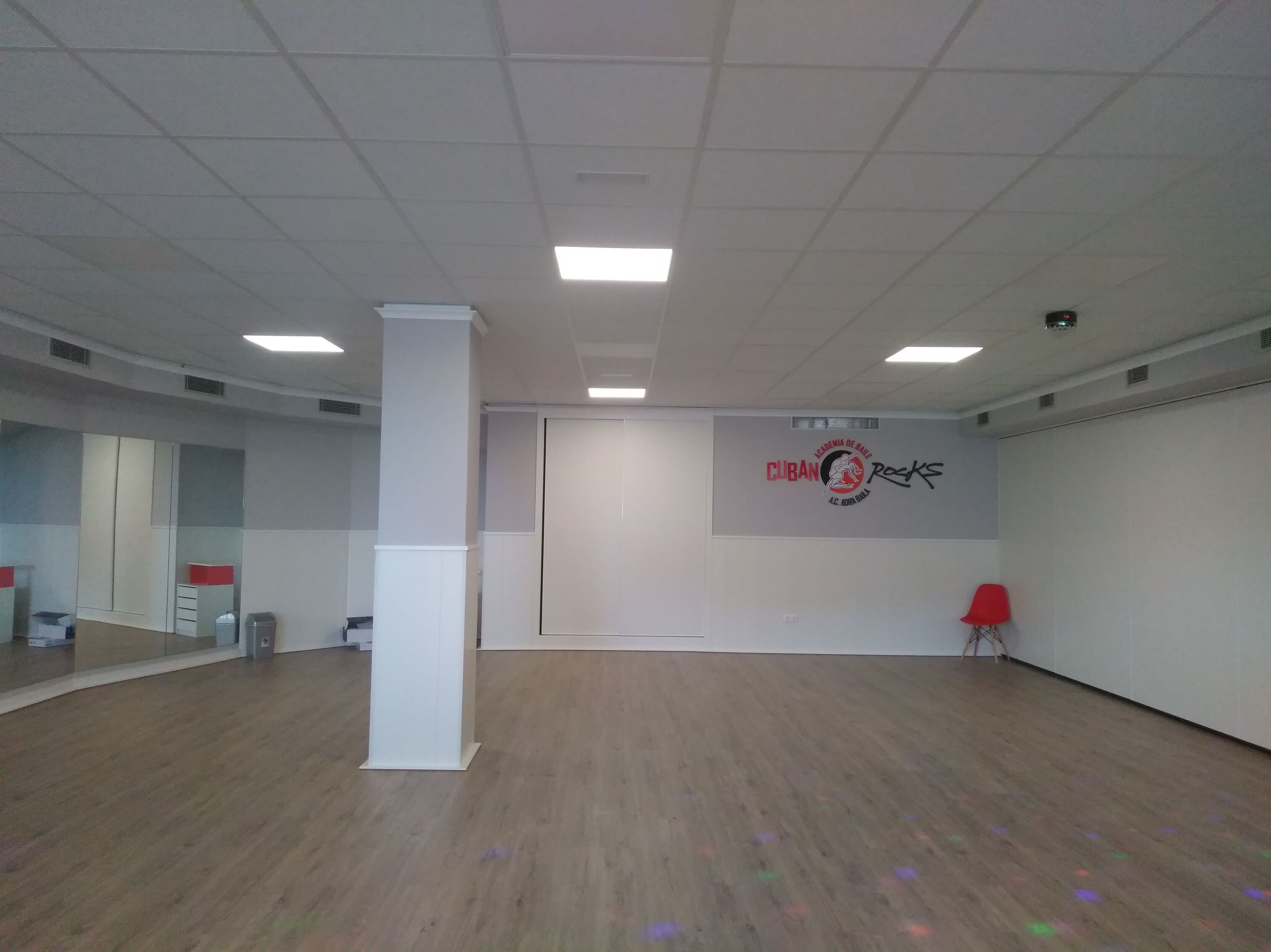 AISLAMIENTO ACÚSTICO ACADEMIAS DE BAILE Y GIMNASIOS: Productos y servicios de Acoustic Drywall AISLAMIENTO ACÚSTICO ACADEMIAS DE BAILE Y GIMNASIOS: Productos y servicios de Acoustic Drywall