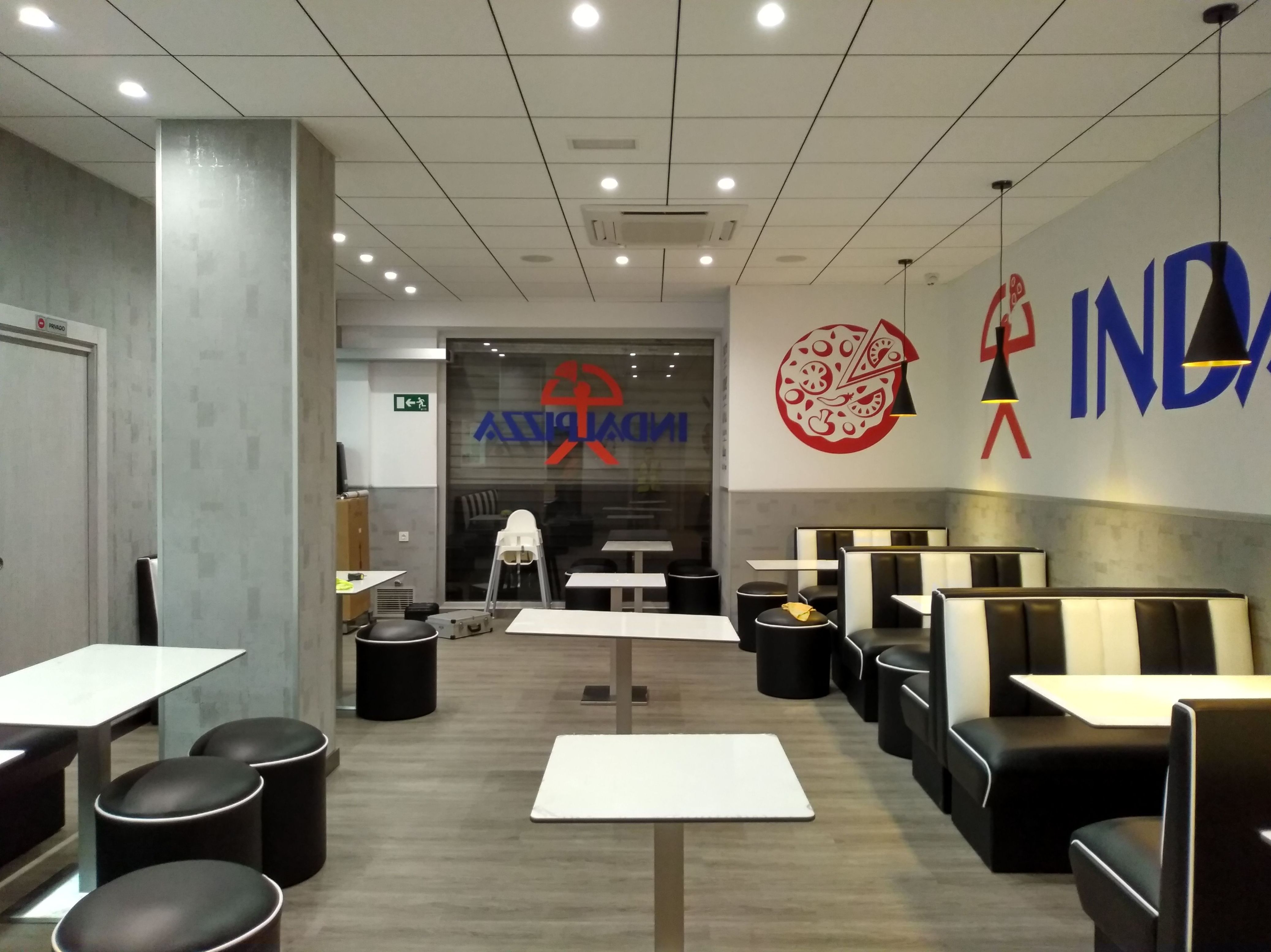 AISLAMIENTO ACÚSTICO CAFETERÍAS, BARES Y RESTAURANTES: Productos y servicios de Acoustic Drywall AISLAMIENTO ACÚSTICO CAFETERÍAS, BARES Y RESTAURANTES: Productos y servicios de Acoustic Drywall