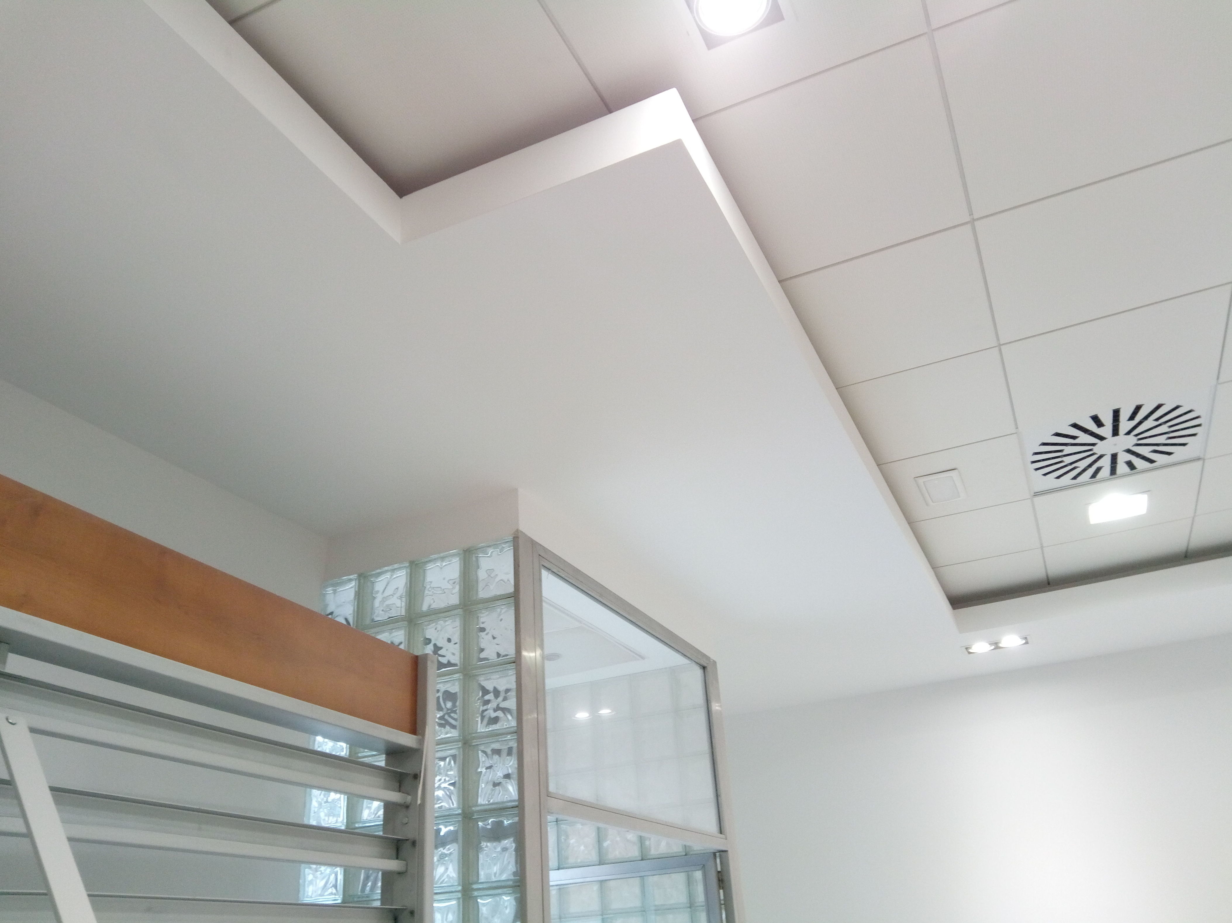FALSOS TECHOS DE PLADUR Y DECORATIVOS: Productos y servicios de Acoustic Drywall FALSOS TECHOS DE PLADUR Y DECORATIVOS: Productos y servicios de Acoustic Drywall