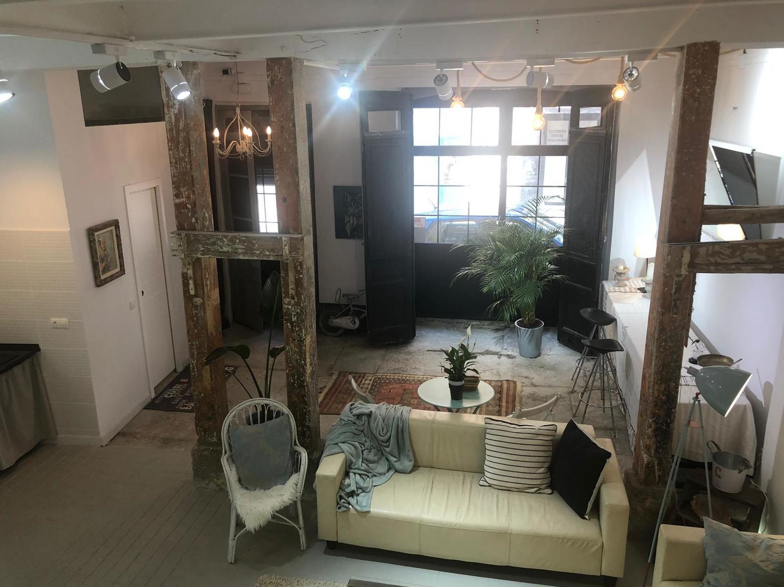 LOFT-DUPLEX: Busca tu inmueble de ESTEFANÍA SALVATIERRA BALLARÍN LOFT-DUPLEX: Busca tu inmueble de ESTEFANÍA SALVATIERRA BALLARÍN