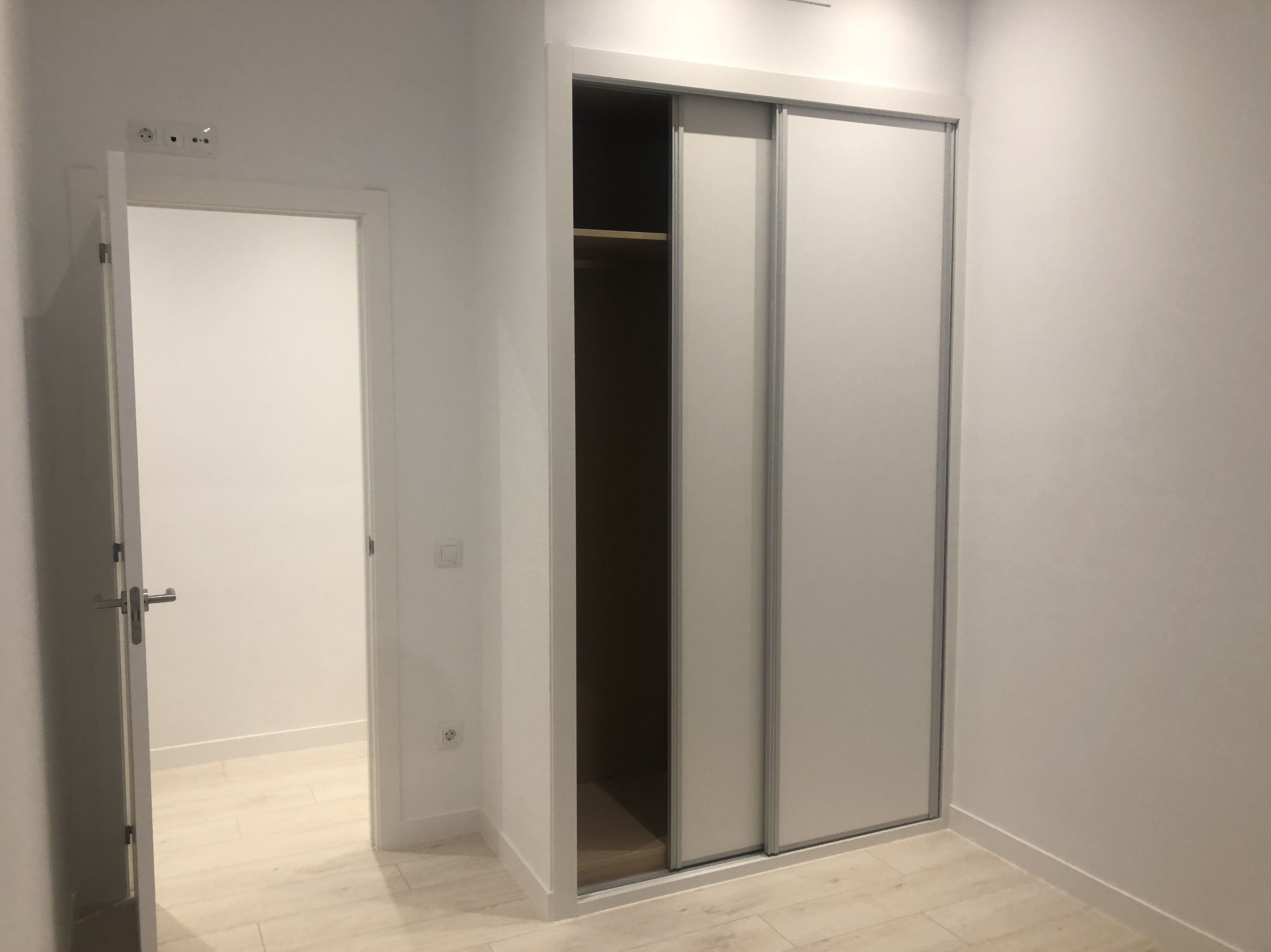 LOPE DE RUEDA 9: Busca tu inmueble de ESTEFANÍA SALVATIERRA BALLARÍN LOPE DE RUEDA 9: Busca tu inmueble de ESTEFANÍA SALVATIERRA BALLARÍN
