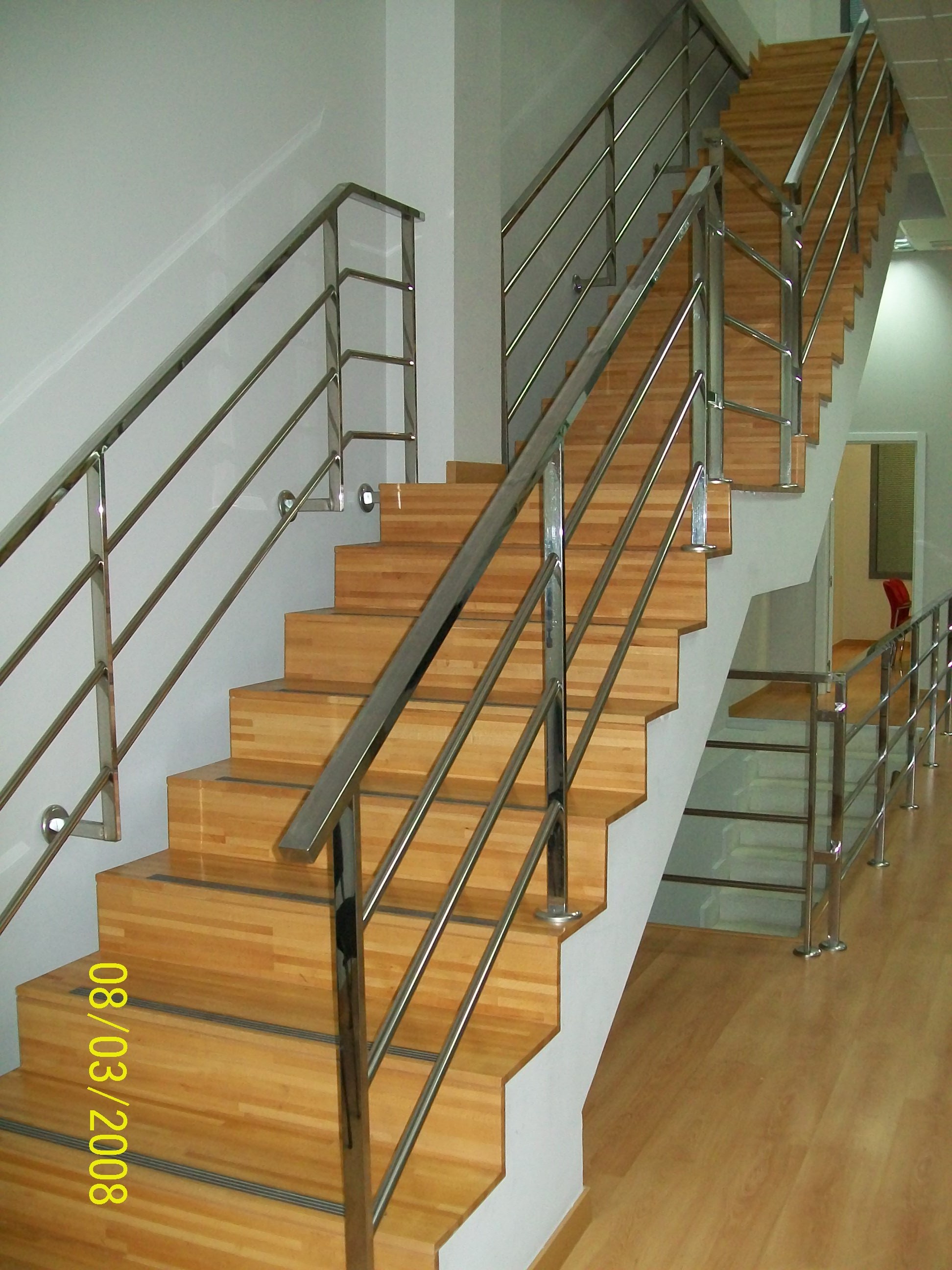 100_3280.JPG 100_3280.JPG