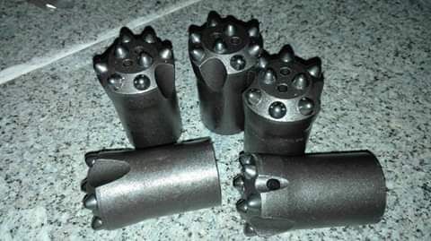 Herramientas de perforación para canteras y construcción: Suministros de Suministros Arturo García Herramientas de perforación para canteras y construcción: Suministros de Suministros Arturo García