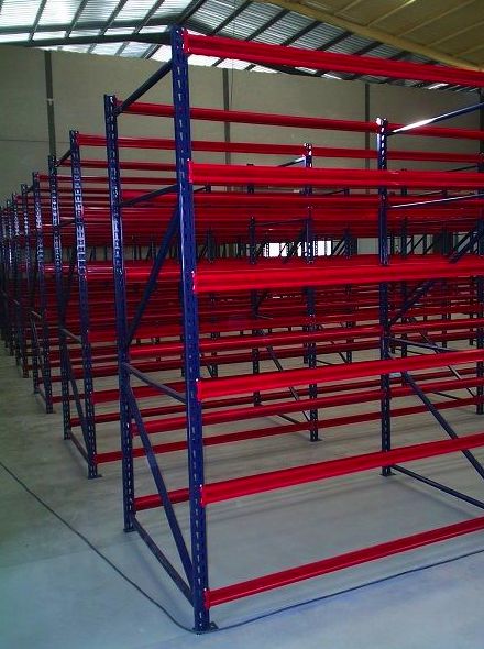 Estanterías: Productos de EQUIPAMIENTO COMERCIAL RLB Estanterías: Productos de EQUIPAMIENTO COMERCIAL RLB