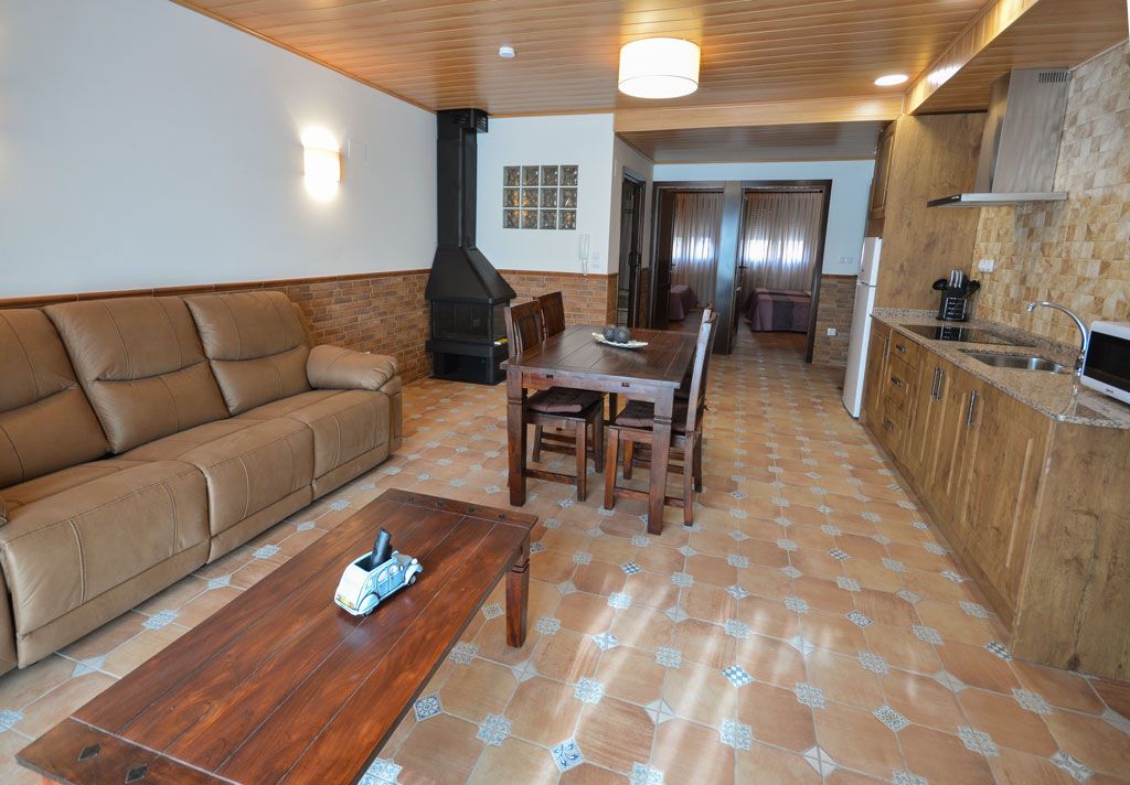 Apartamento Los Molinicos: Alojamiento rural de El Castillo de Celia Apartamento Los Molinicos: Alojamiento rural de El Castillo de Celia