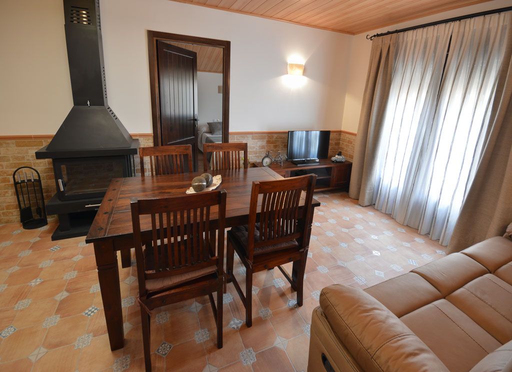 Apartamento El Picarzuelo: Alojamiento rural de El Castillo de Celia Apartamento El Picarzuelo: Alojamiento rural de El Castillo de Celia